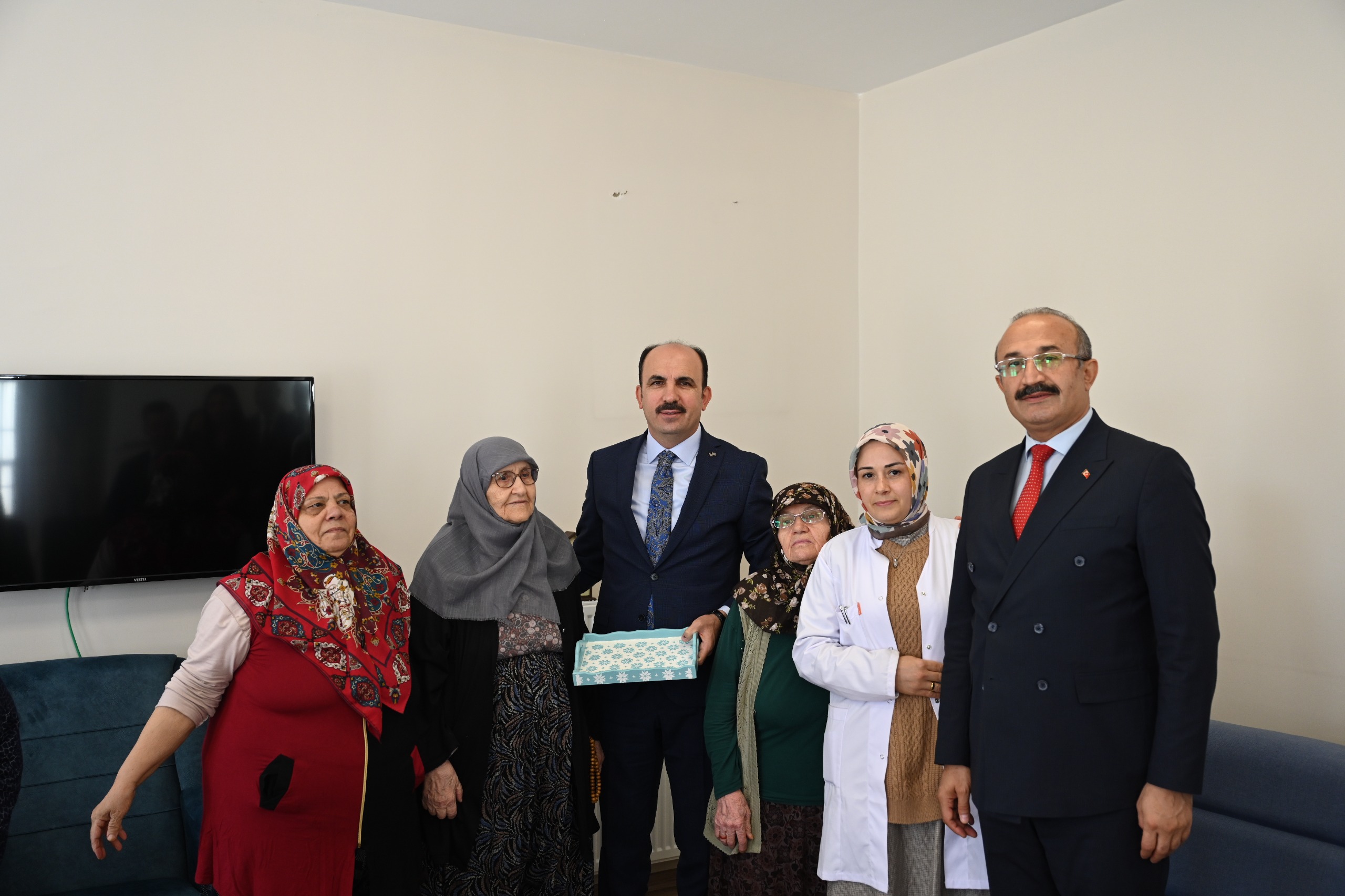 BAŞKAN ALTAY SAMİMİ DAVETİ KARŞILIKSIZ BIRAKMADI