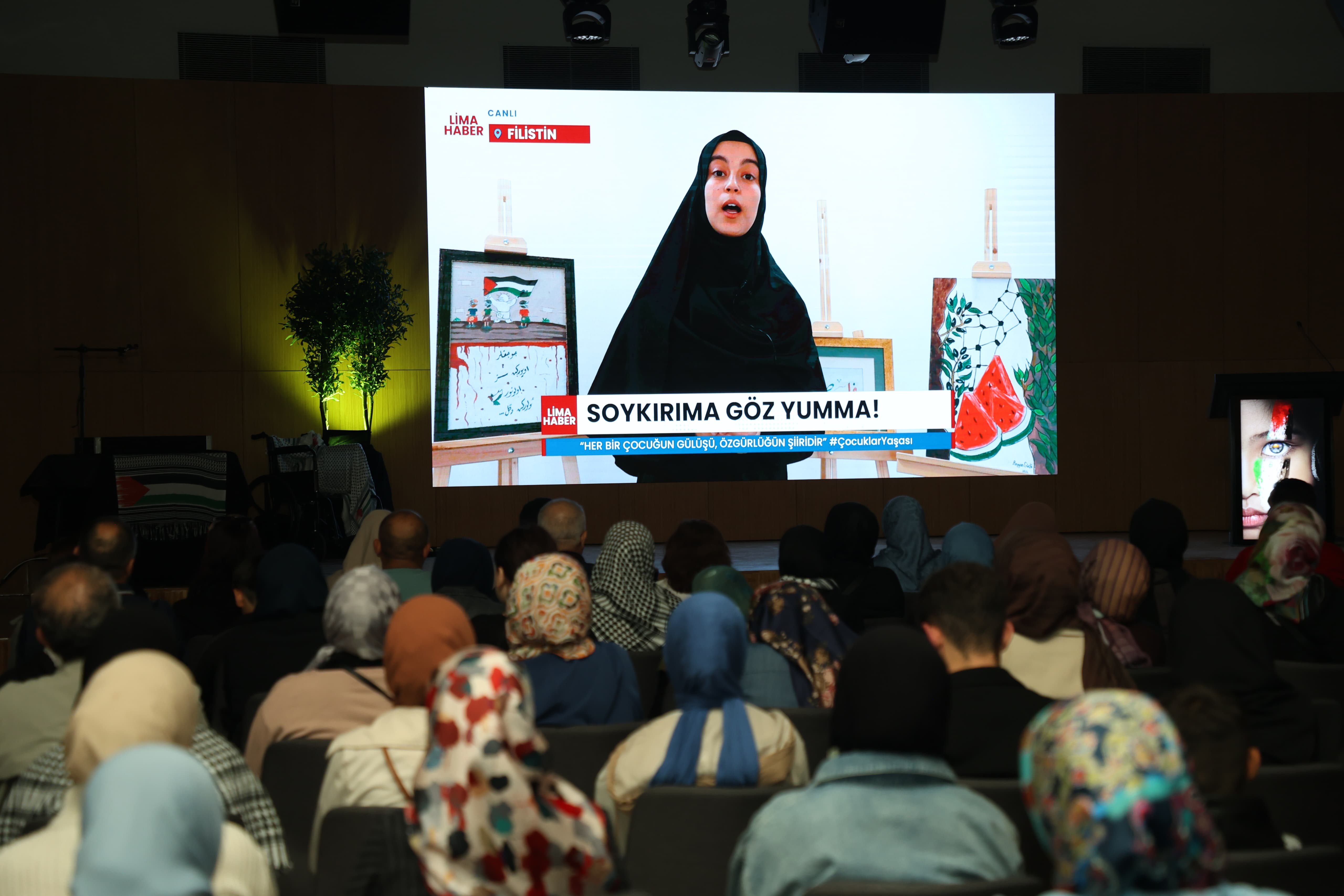 LİMA ÖĞRENCİLERİ İSRAİL SOYKIRIMININ 1. YILINDA ŞİİRLERİNİ “ÖZGÜR GAZZE” İÇİN SESLENDİRDİ