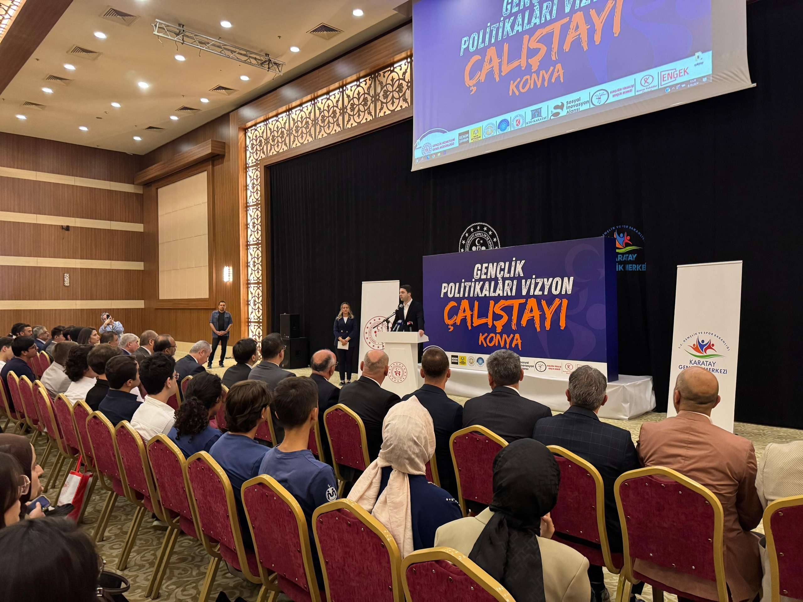 KONYA’DA “GENÇLİK POLİTİKALARI VİZYON ÇALIŞTAYI” YAPILDI