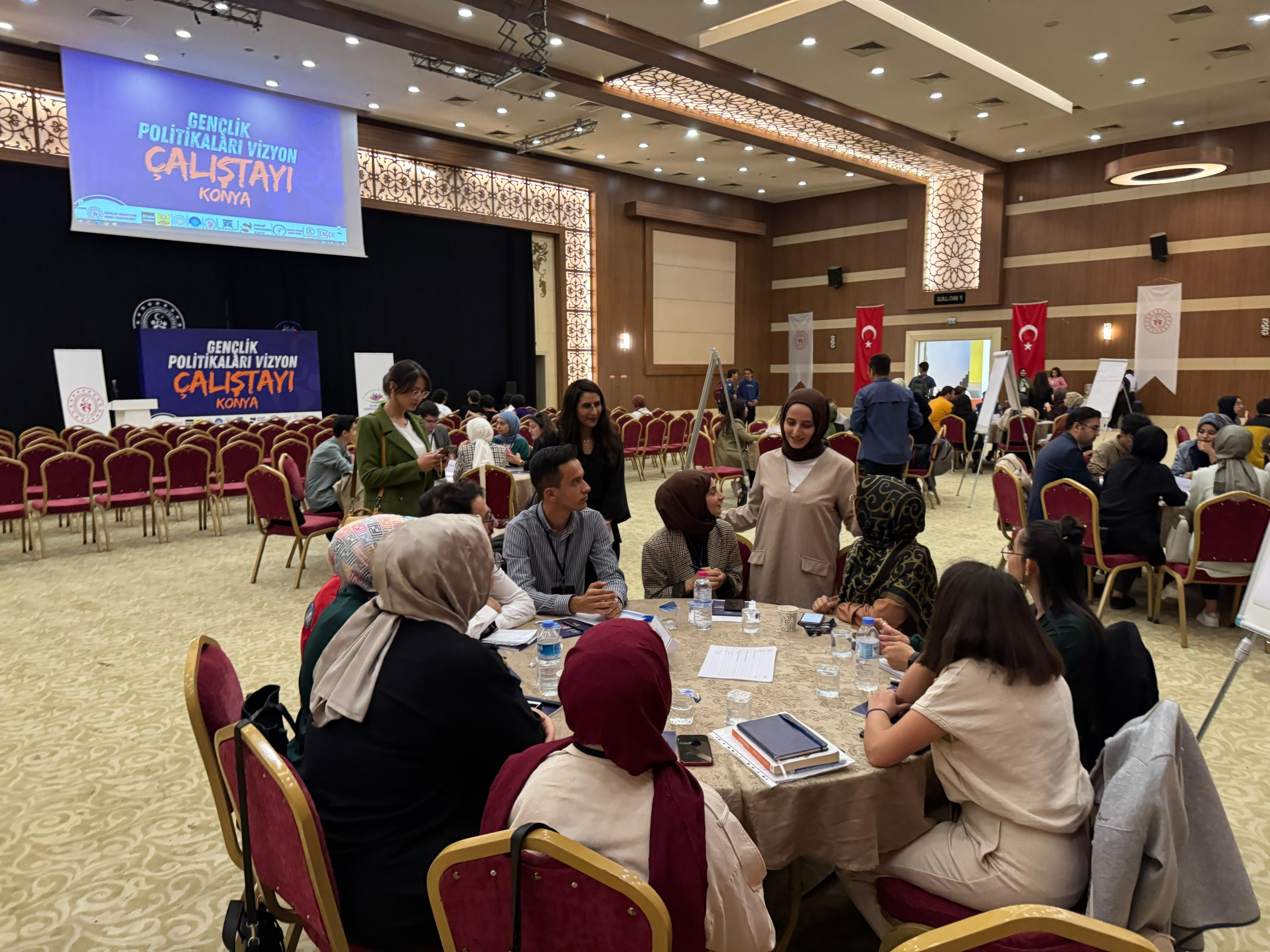 KONYA’DA “GENÇLİK POLİTİKALARI VİZYON ÇALIŞTAYI” YAPILDI