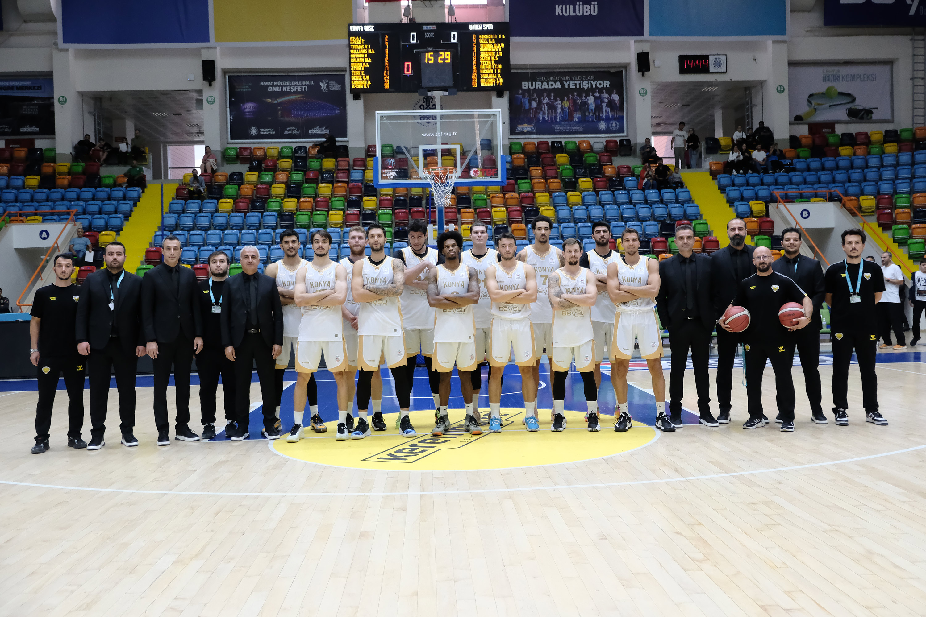 KONYA BÜYÜKŞEHİR BELEDİYESPOR’UN EVİNDE BİLEĞİ BÜKÜLMÜYOR