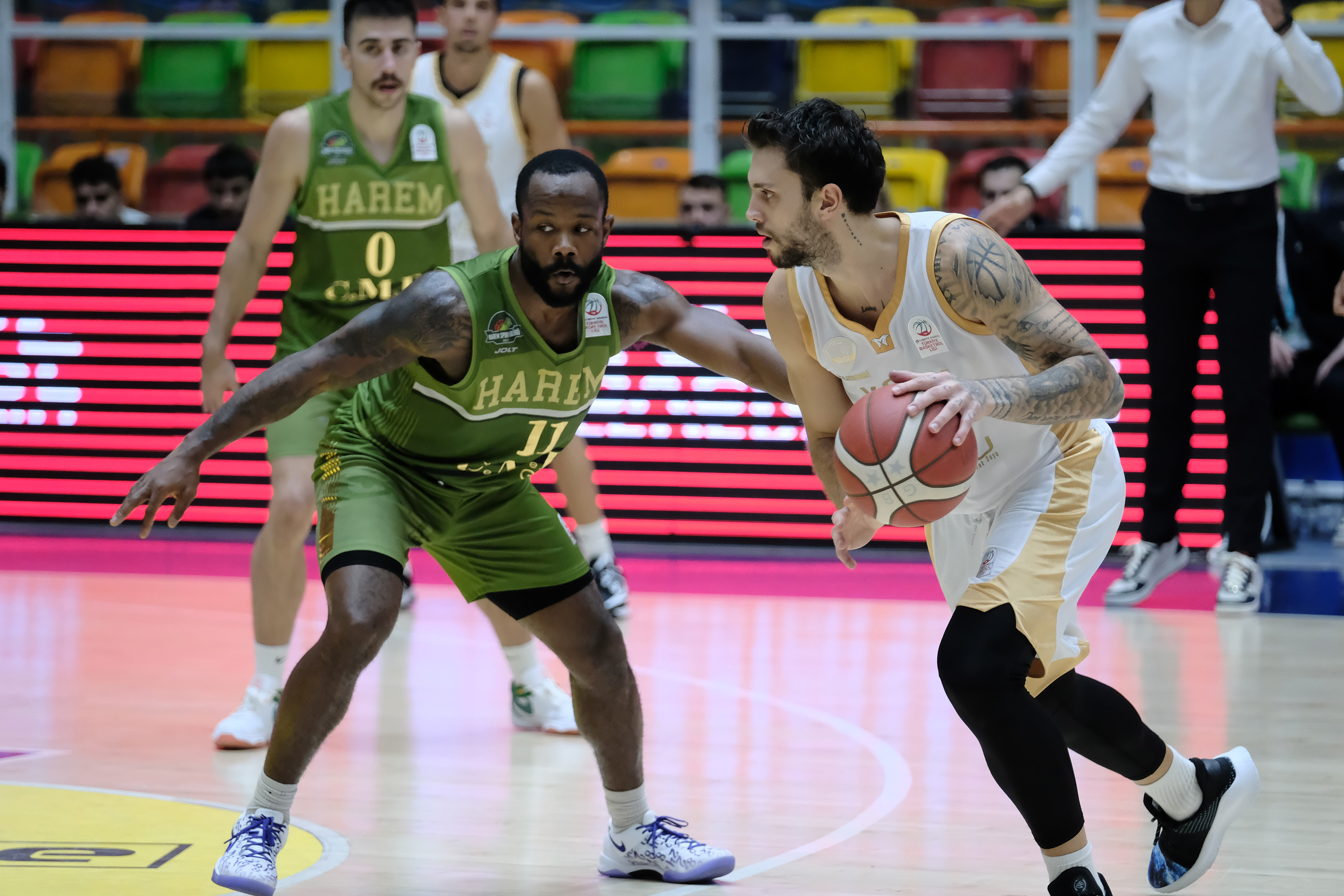 KONYA BÜYÜKŞEHİR BELEDİYESPOR’UN EVİNDE BİLEĞİ BÜKÜLMÜYOR