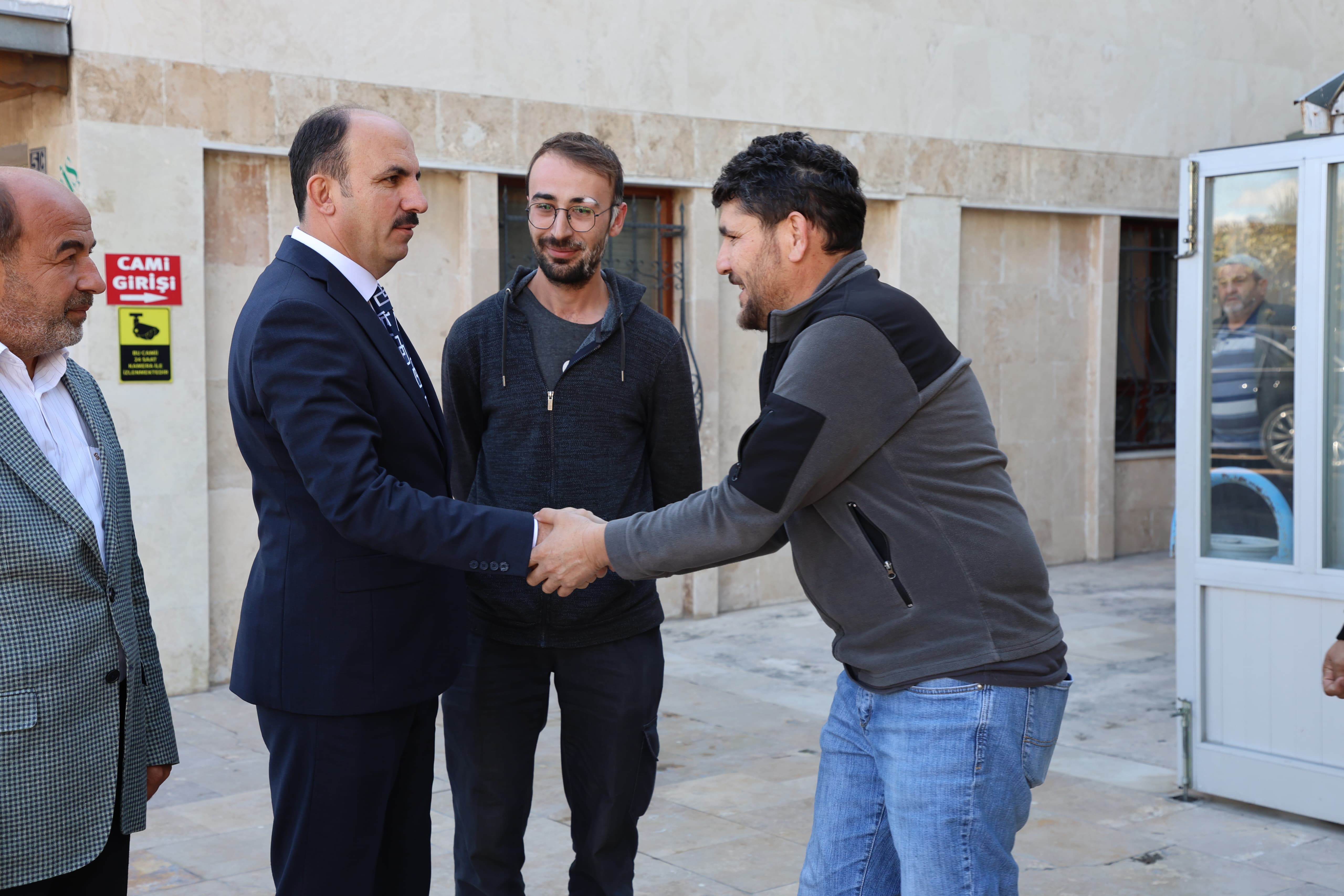 VALİ AKIN VE BAŞKAN ALTAY MARSAN SANAYİİ’DE VATANDAŞLARLA BULUŞTU