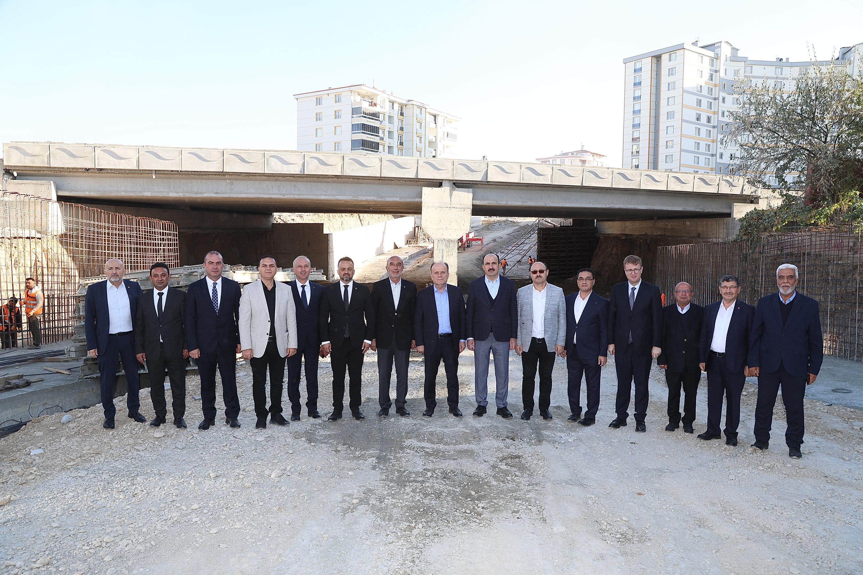 MİLLETVEKİLİ BAYKAN, BAŞKAN ALTAY VE İL BAŞKANI ANGI EREĞLİ’DE KARAMAN-ULUKIŞLA HIZLI TREN HATTI ÇALIŞMALARINI İNCELEDİ