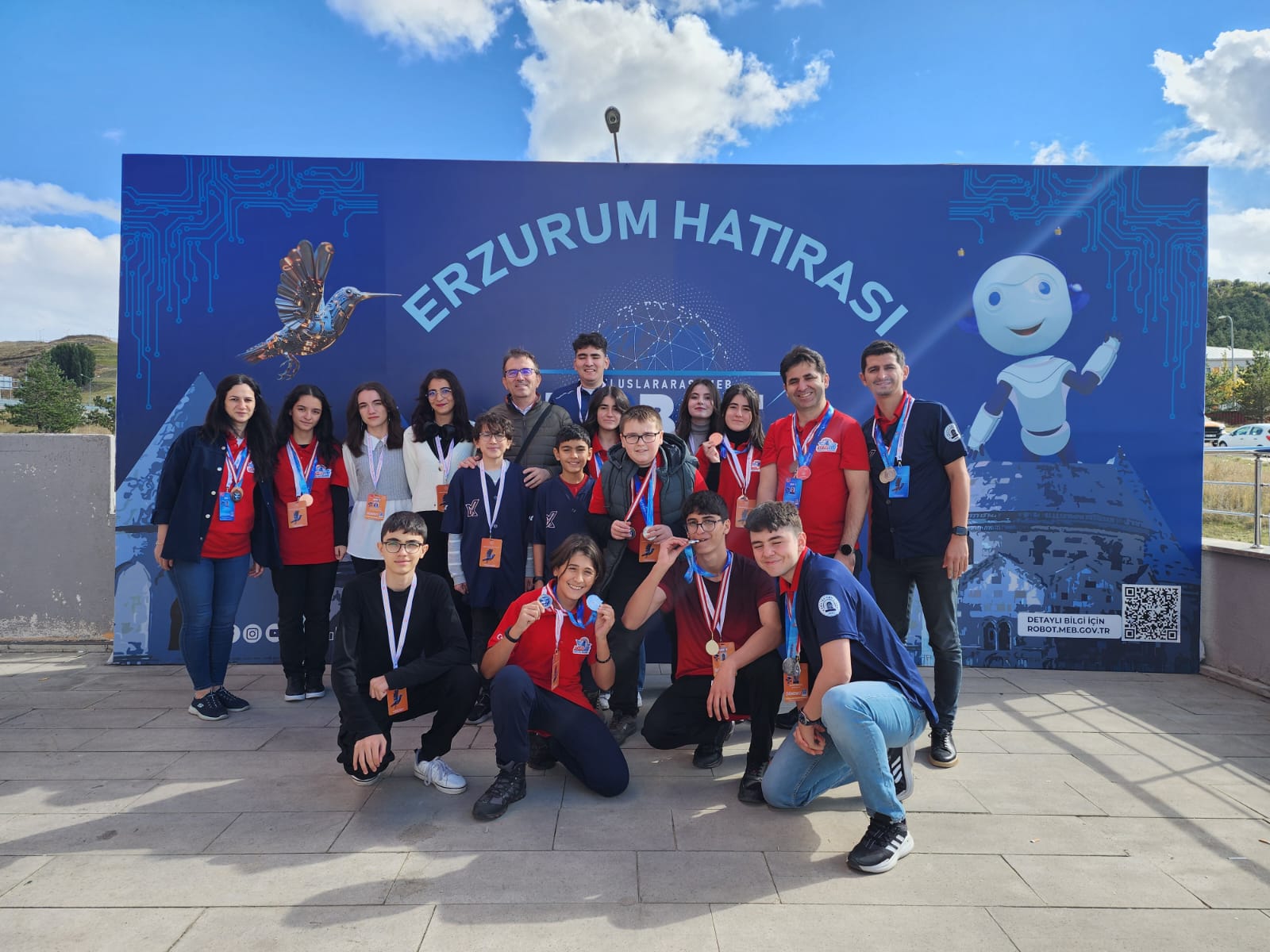 KAPSÜL TEKNOLOJİ PLATFORMU’NUN DESTEKLEDİĞİ TAKIMLAR, 16. MEB ROBOTİK YARIŞMASI'NDAN 5 ÖDÜLLE DÖNDÜ