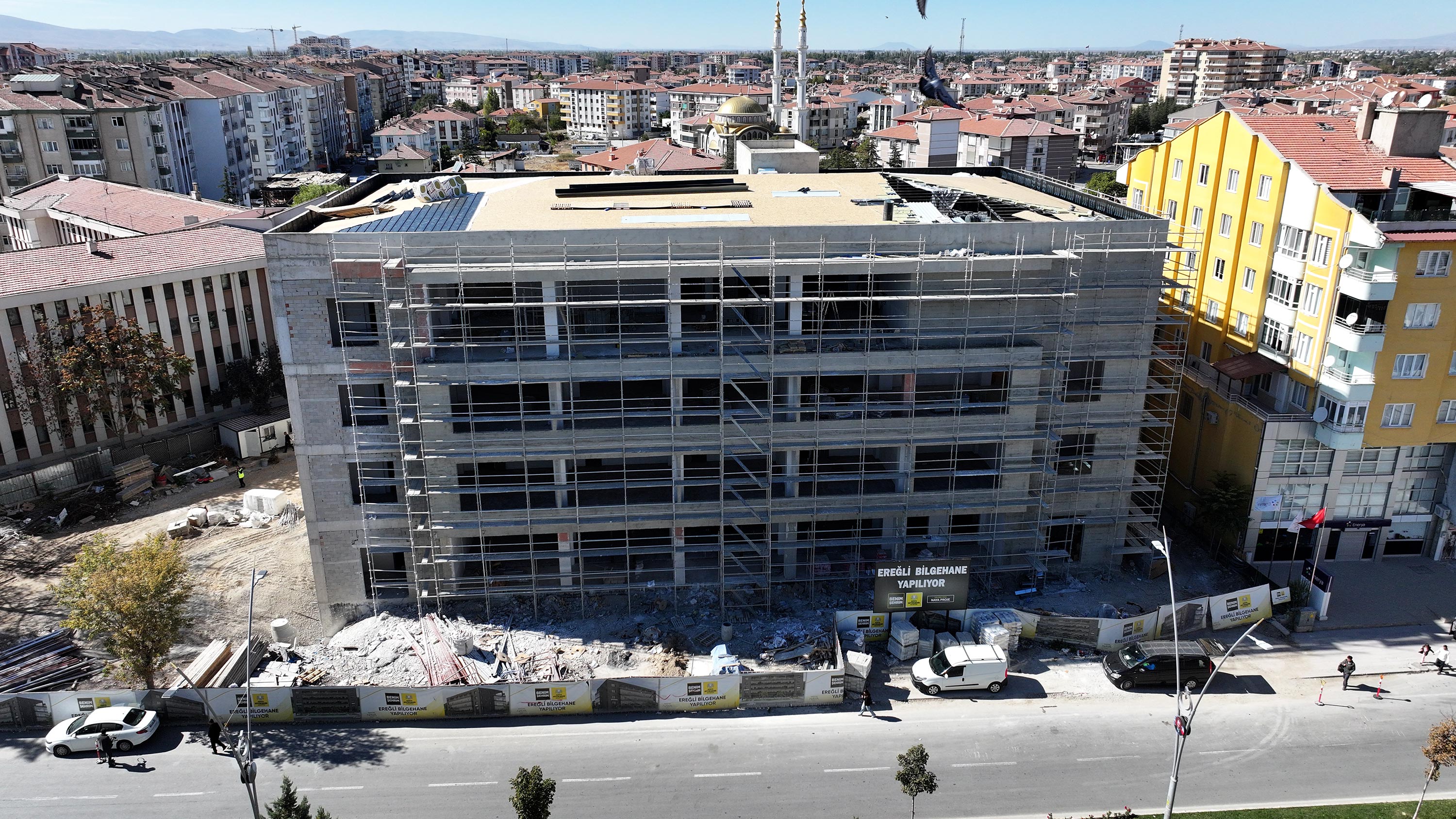 MİLLETVEKİLİ BAYKAN, BAŞKAN ALTAY VE İL BAŞKANI ANGI EREĞLİ BİLGEHANE İNŞAATINI İNCELEDİ