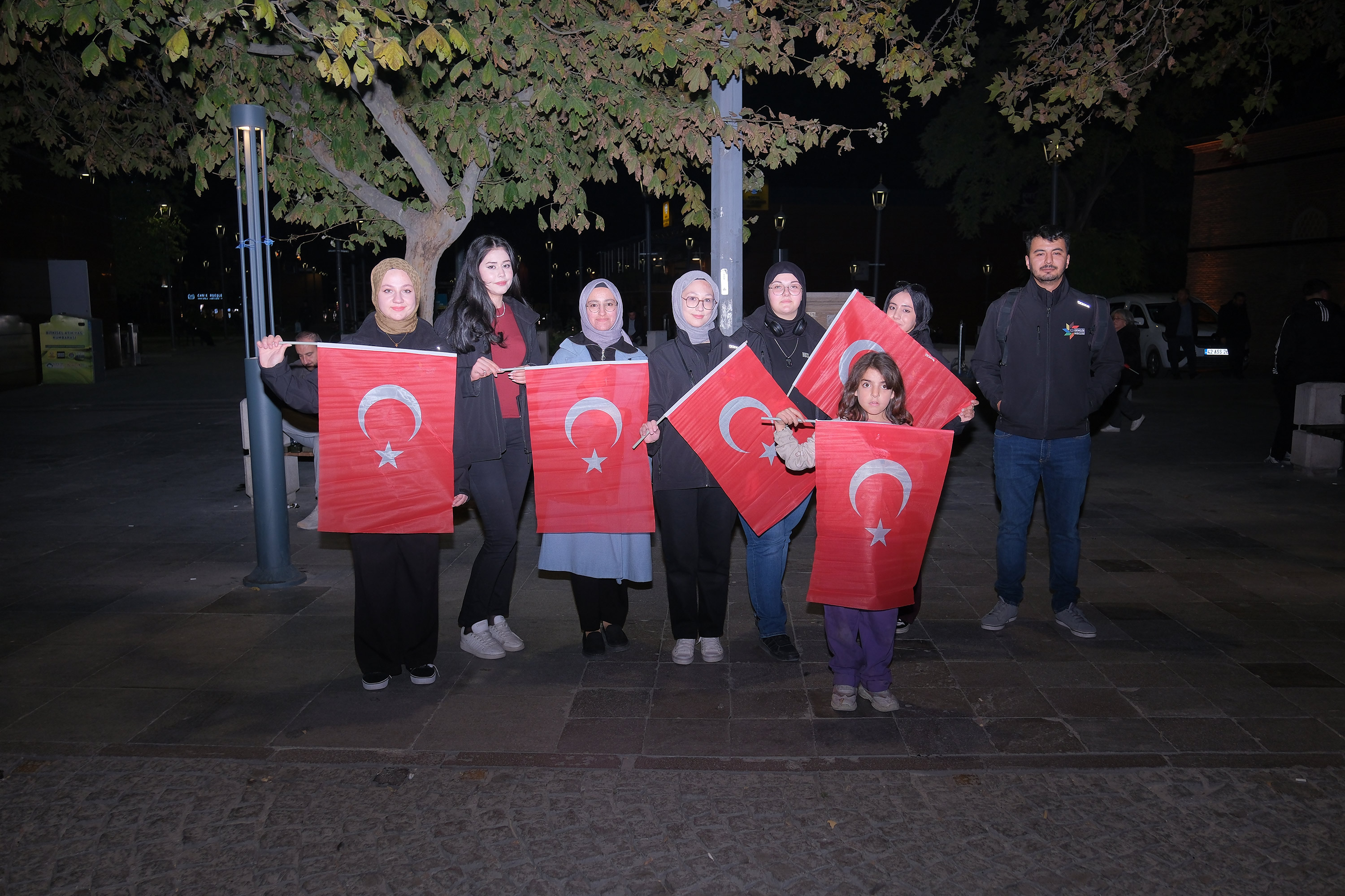 BÜYÜKŞEHİR GENÇLİK MECLİSİ’NDEN CUMHURİYET BAYRAMI’NDA ANLAMLI ETKİNLİK