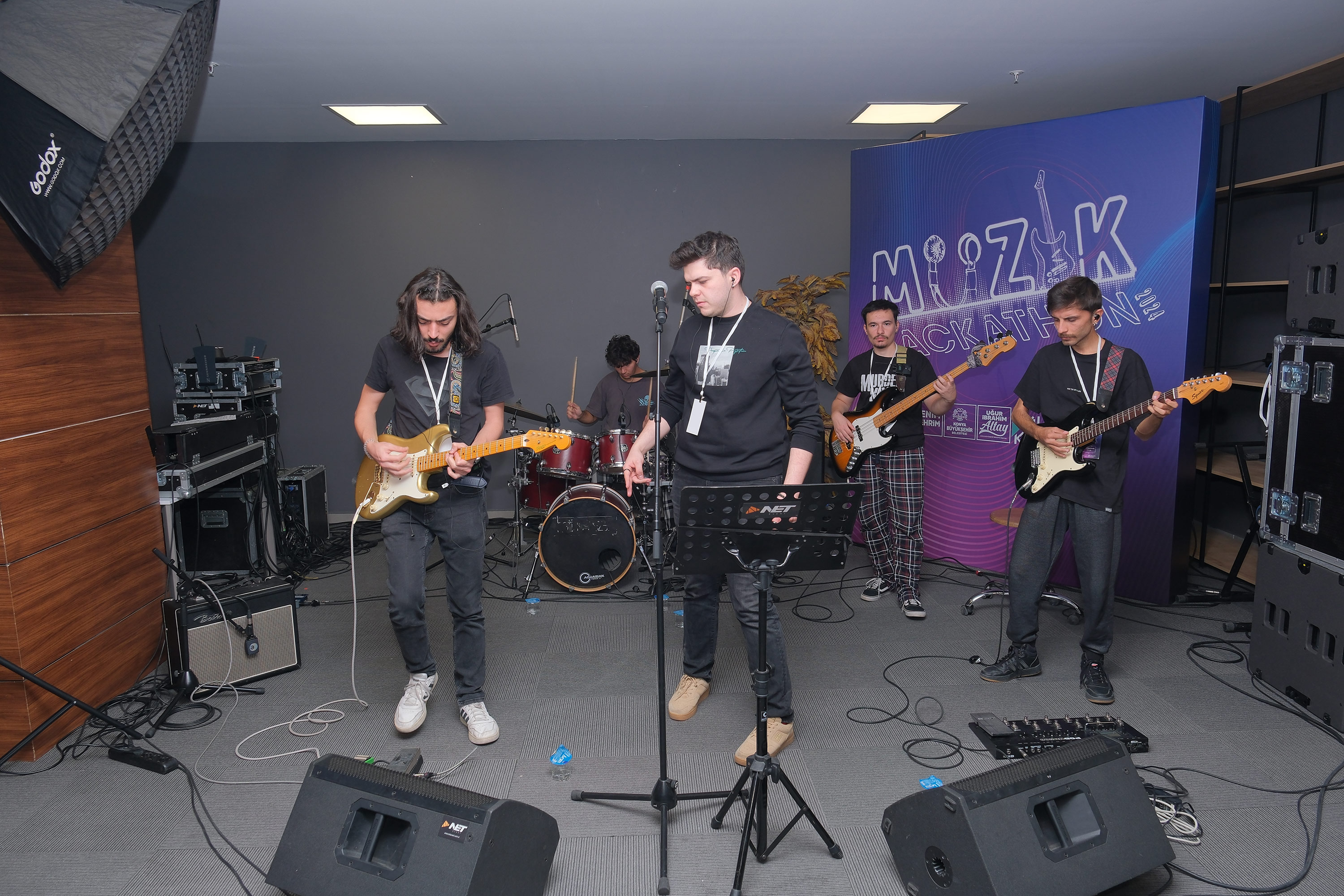 GENÇ KÜLTÜR KARTIN TÜRKİYE’NİN İLK MÜZİK HACKATHON’U GENÇLERE İLHAM VERİYOR