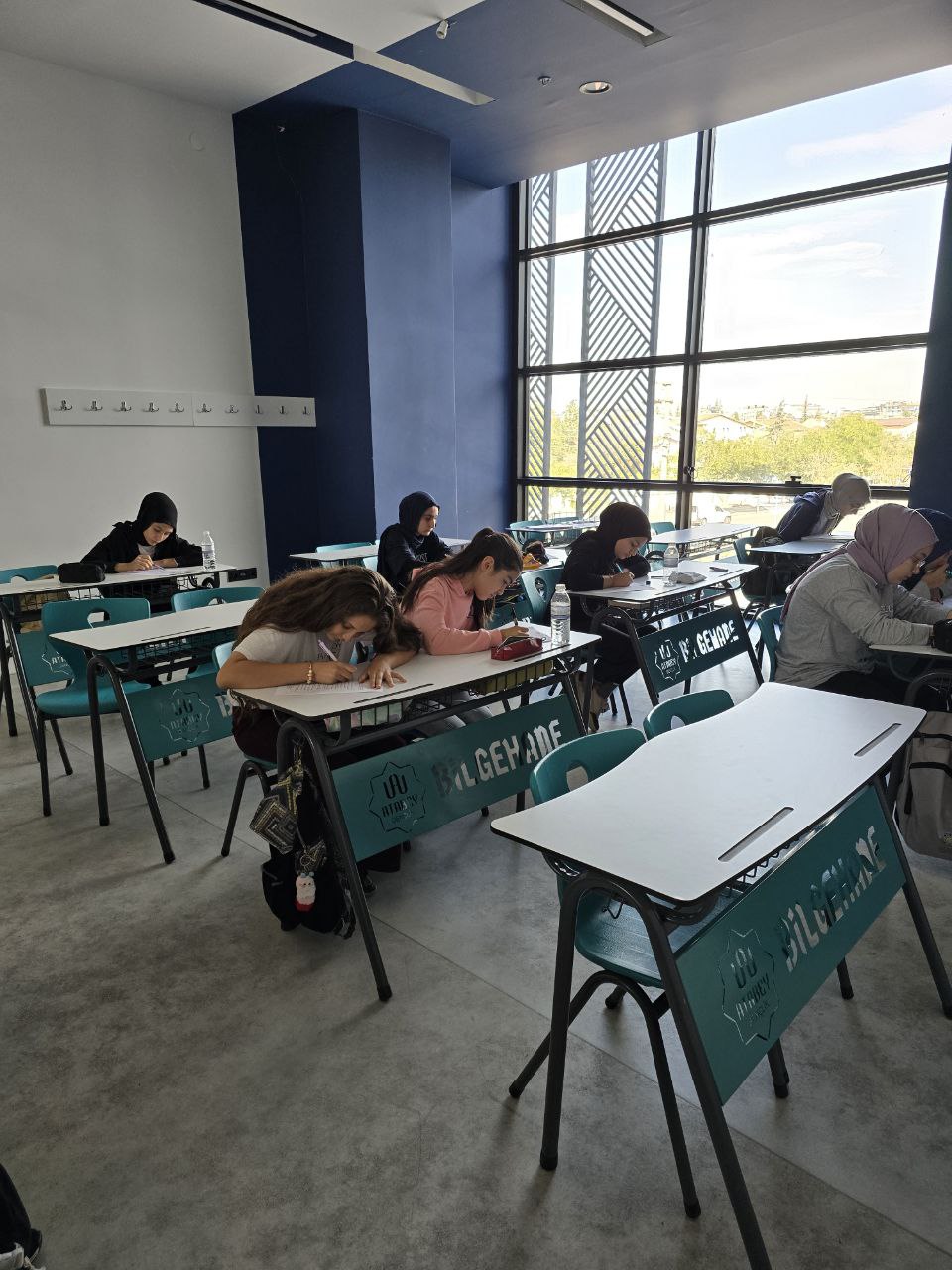 BİLGEHANELERİN “LGS YILDIZLARI” PROJESİ ÖĞRENCİLERİN AKADEMİK BAŞARISINI ARTIRIYOR