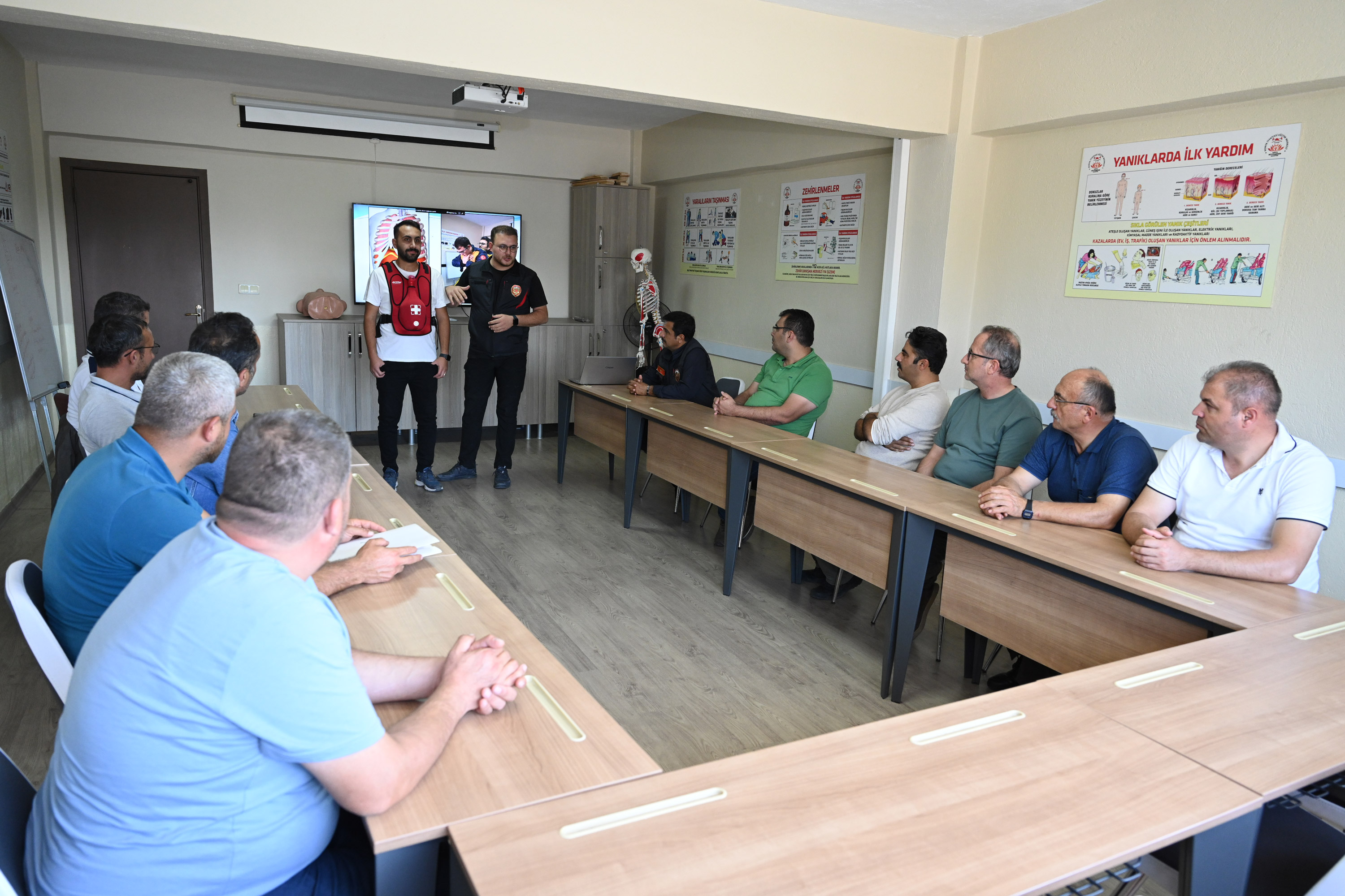KONYA BÜYÜKŞEHİR BELEDİYESİ İTFAİYESİ TÜRKİYE’NİN İLK YARDIM EĞİTMENLERİNİ YETİŞTİRECEK