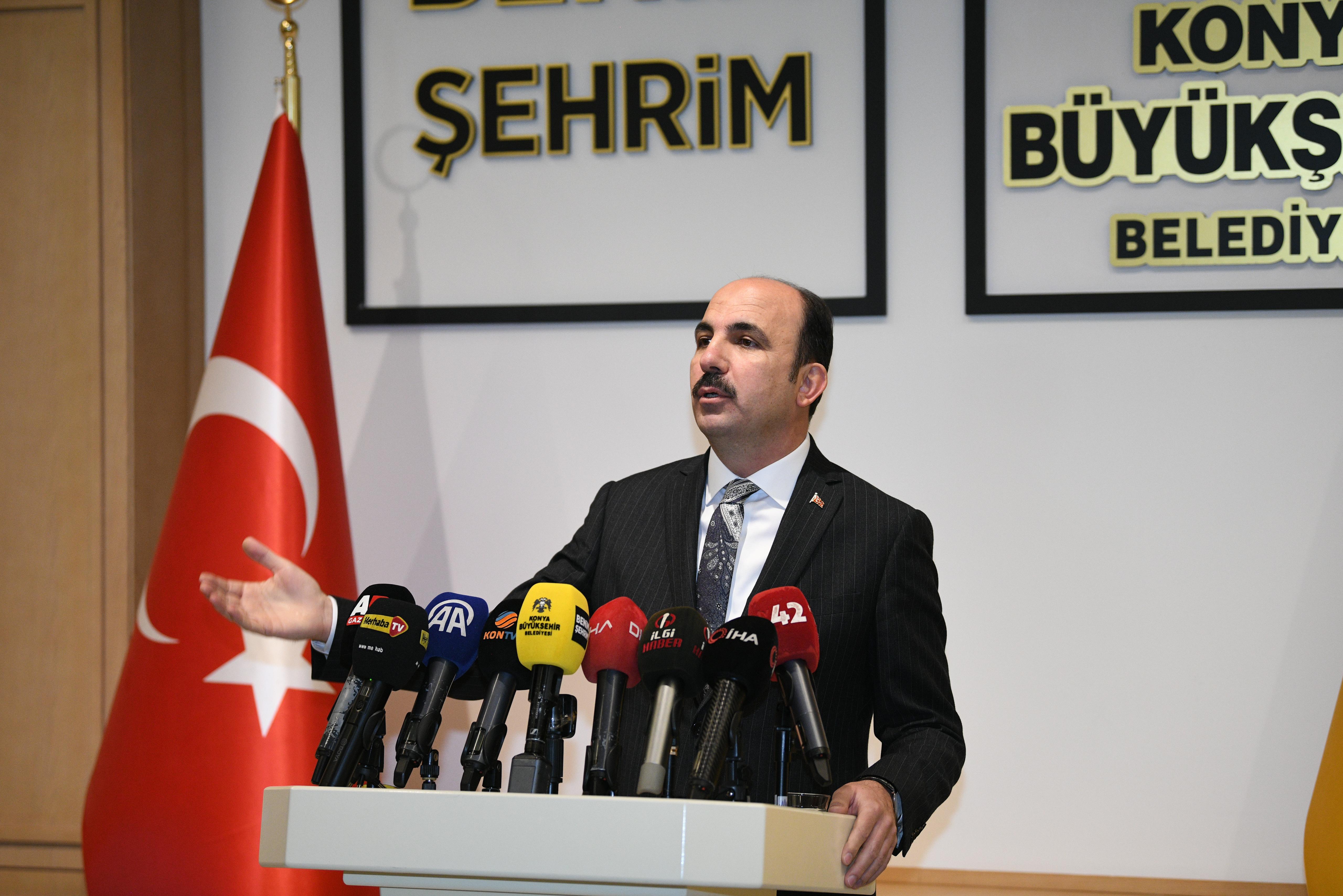 BAŞKAN ALTAY: “POLEMİK İÇİNDE OLAN BELEDİYE BAŞKANLARIMIZI HİZMET ÜRETMEYE DAVET EDİYORUM”