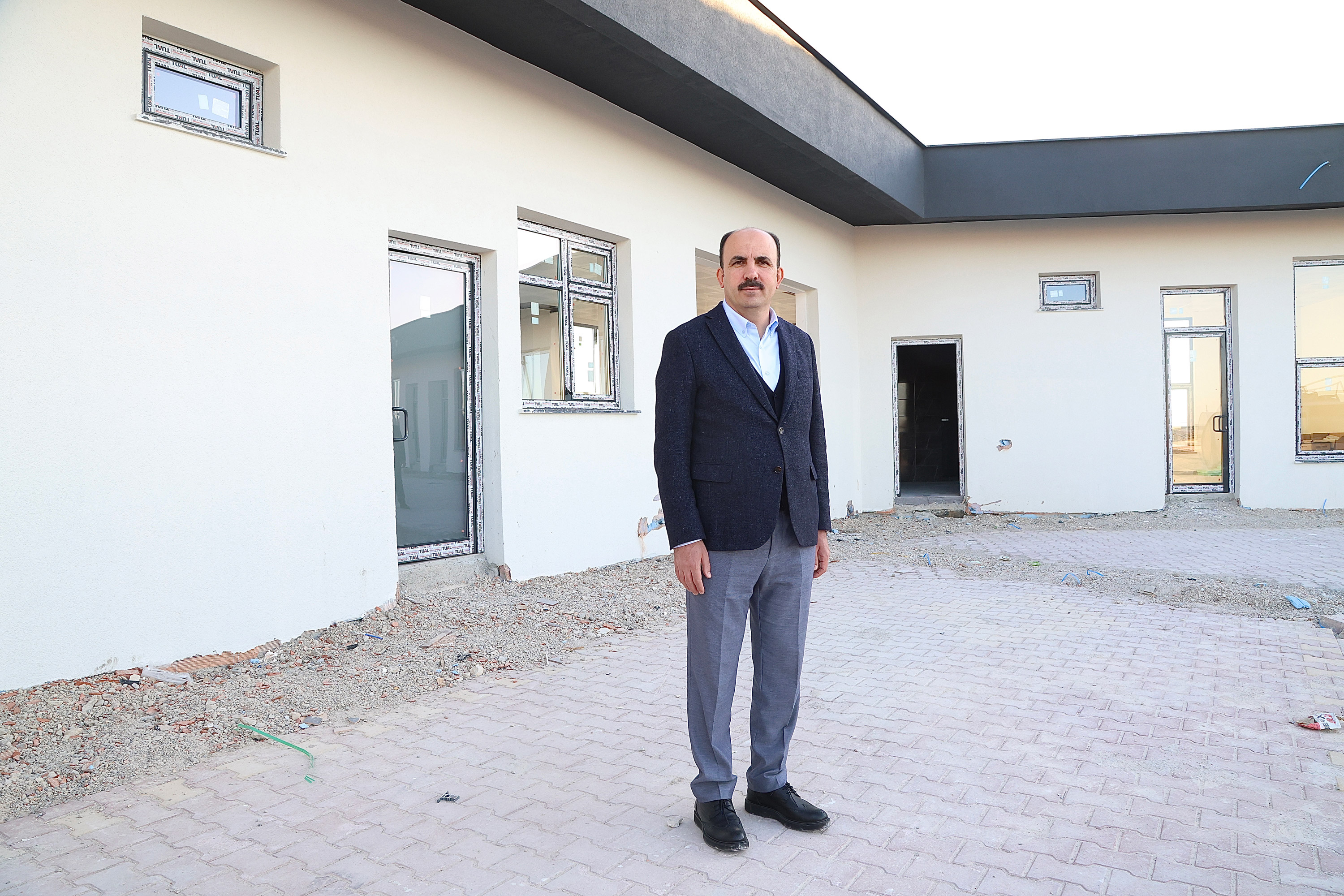 BAŞKAN ALTAY: “EREĞLİ KAMYON GARAJI İLE İLÇE EKONOMİSİNE KATKI SAĞLAYACAĞIZ”