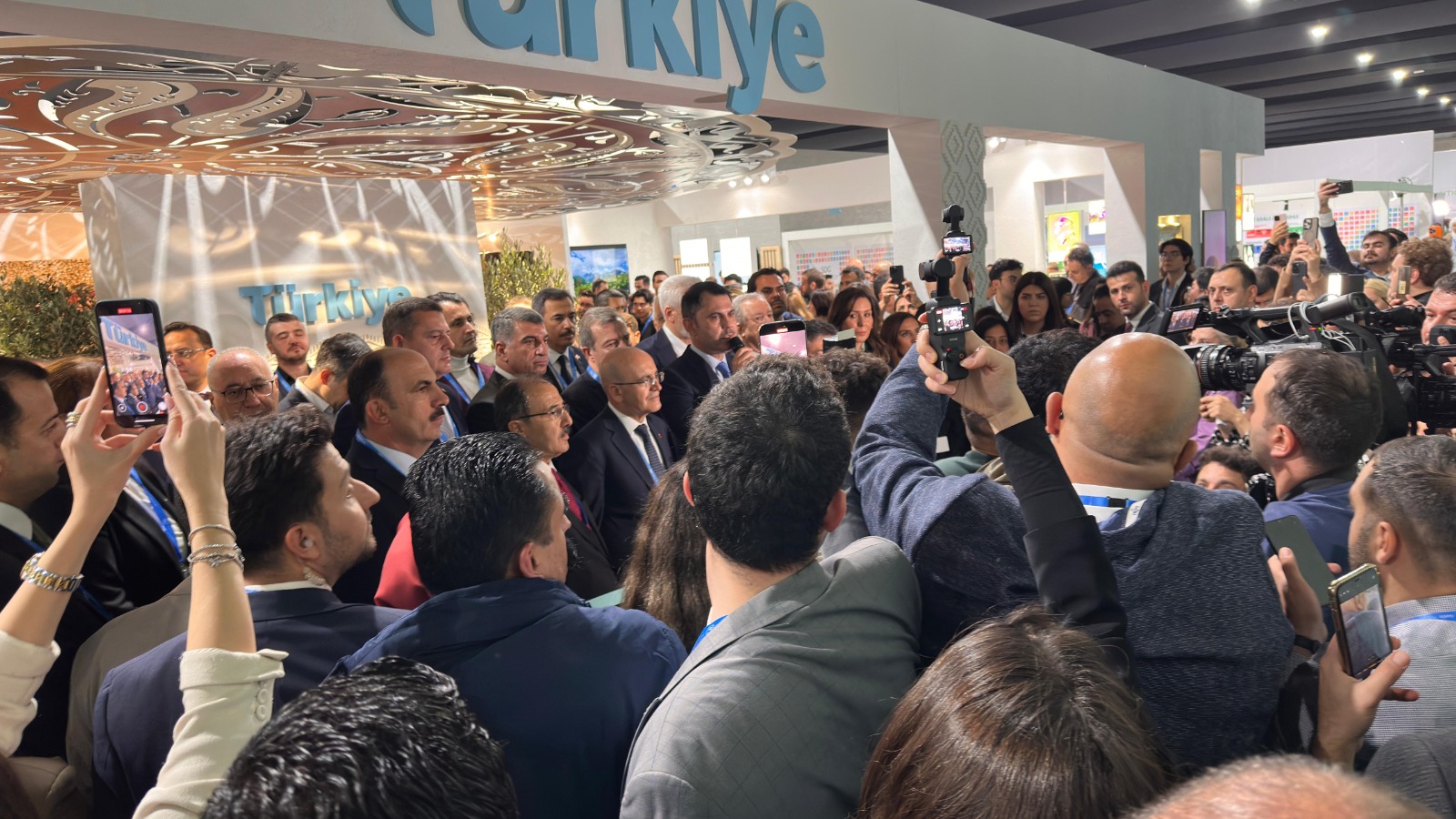 BAŞKAN ALTAY BM İKLİM DEĞİŞİKLİĞİ KONFERANSINDA DEPREM TECRÜBELERİNİ VE İKLİM DEĞİŞİKLİĞİNE YÖNELİK ÖRNEK ÇALIŞMALARI ANLATTI