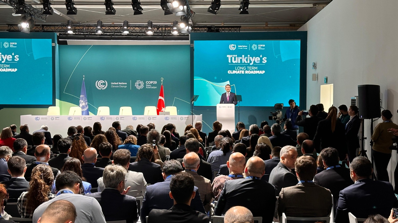 BAŞKAN ALTAY BM İKLİM DEĞİŞİKLİĞİ KONFERANSINDA DEPREM TECRÜBELERİNİ VE İKLİM DEĞİŞİKLİĞİNE YÖNELİK ÖRNEK ÇALIŞMALARI ANLATTI