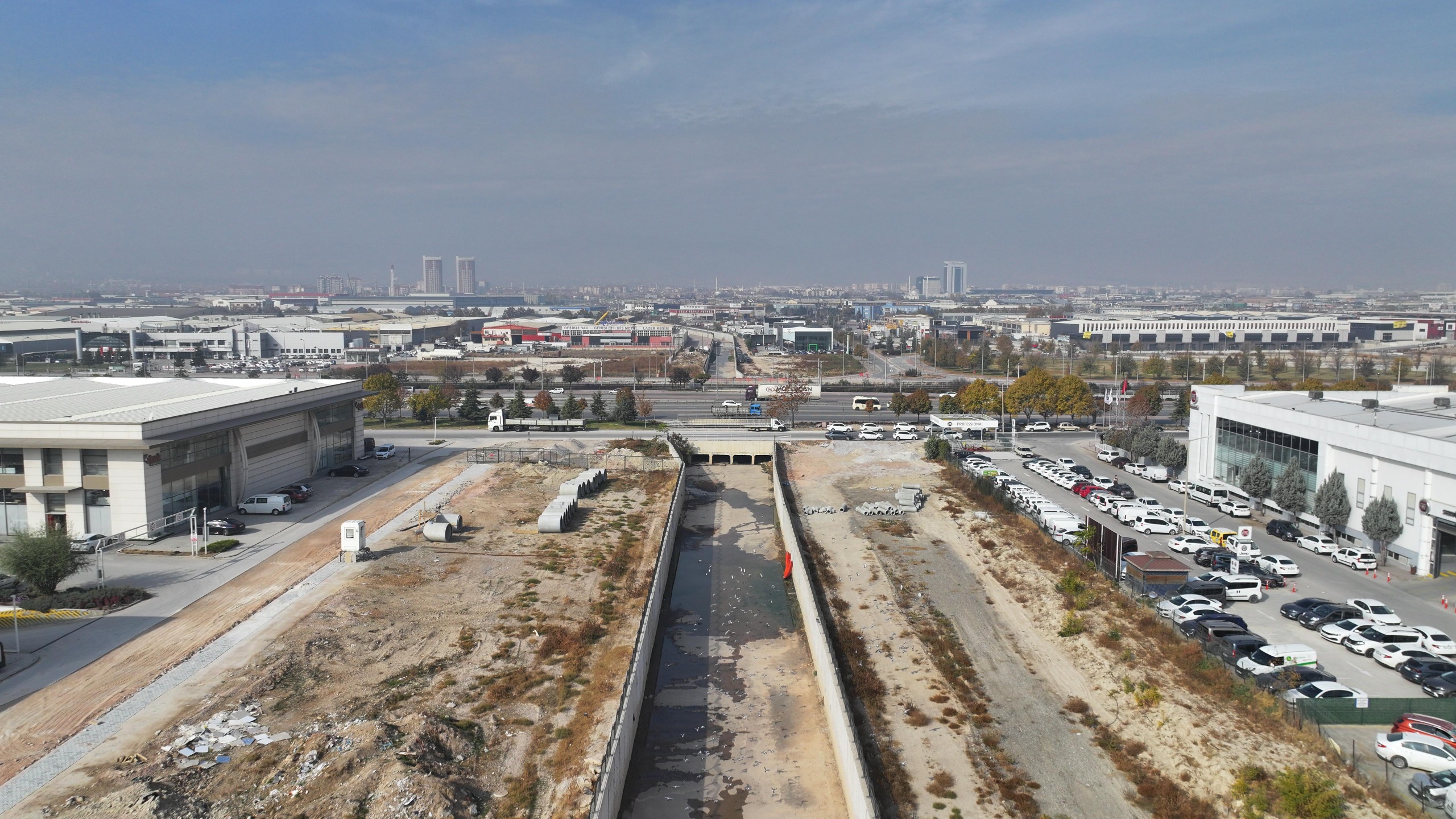 KONYA BÜYÜKŞEHİR KEÇİLİ KANALI ISLAHI PROJESİNİN 3.2 KM’LİK KISMINI DAHA TAMAMLADI