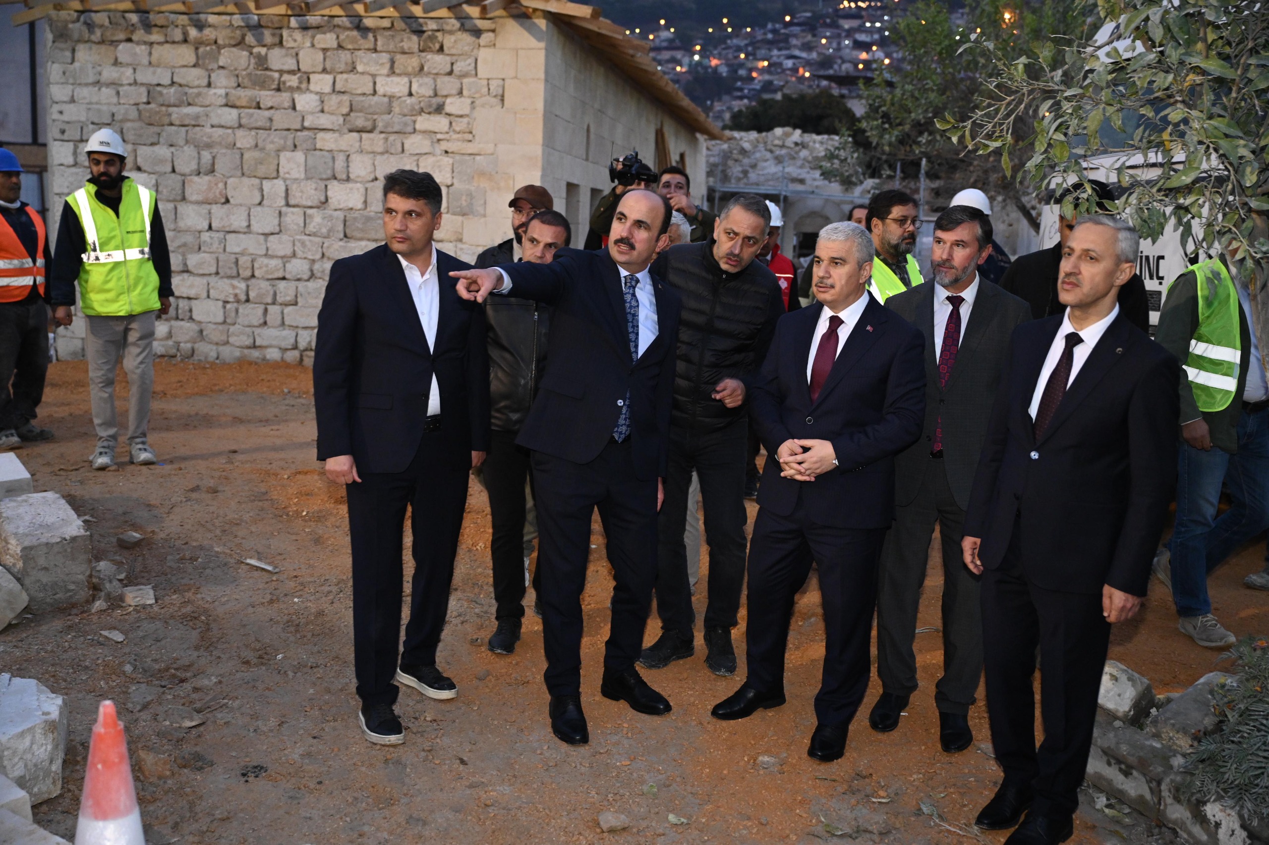 BAŞKAN ALTAY: “HATAY’DAKİ ANADOLU’NUN İLK CAMİSİNİ DÜNYA KÜLTÜR MİRASINA YENİDEN HEDİYE EDECEĞİZ”