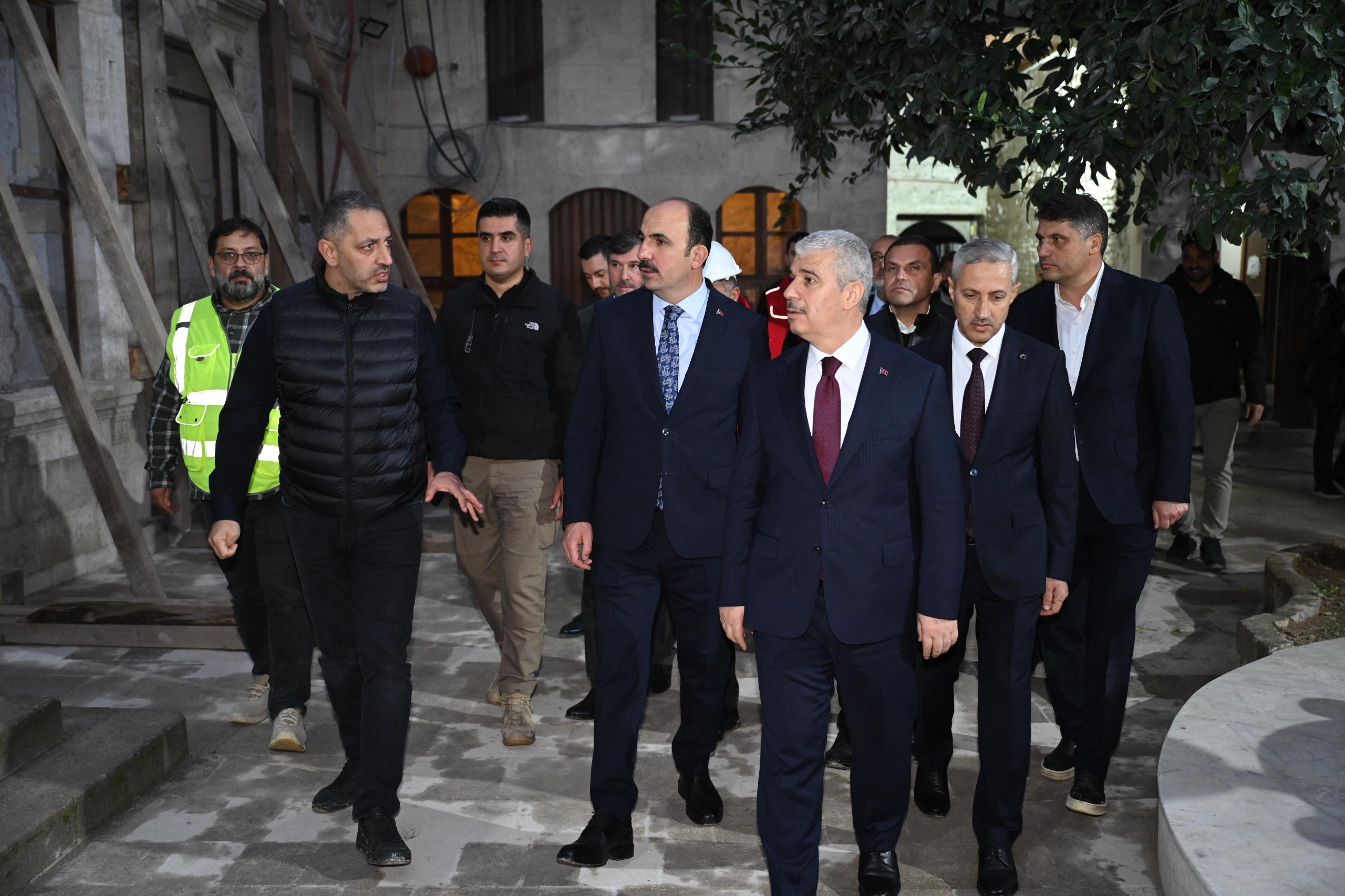 BAŞKAN ALTAY: “HATAY’DAKİ ANADOLU’NUN İLK CAMİSİNİ DÜNYA KÜLTÜR MİRASINA YENİDEN HEDİYE EDECEĞİZ”