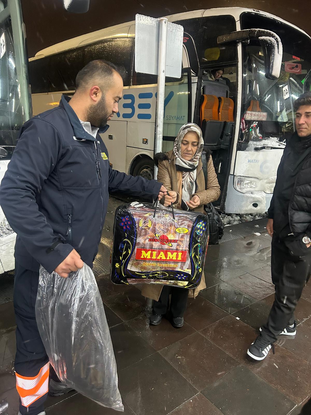 BAŞKAN ALTAY: “KAR YAĞIŞI SONRASI 31 İLÇEMİZDE 24 SAAT SAHADAYIZ”