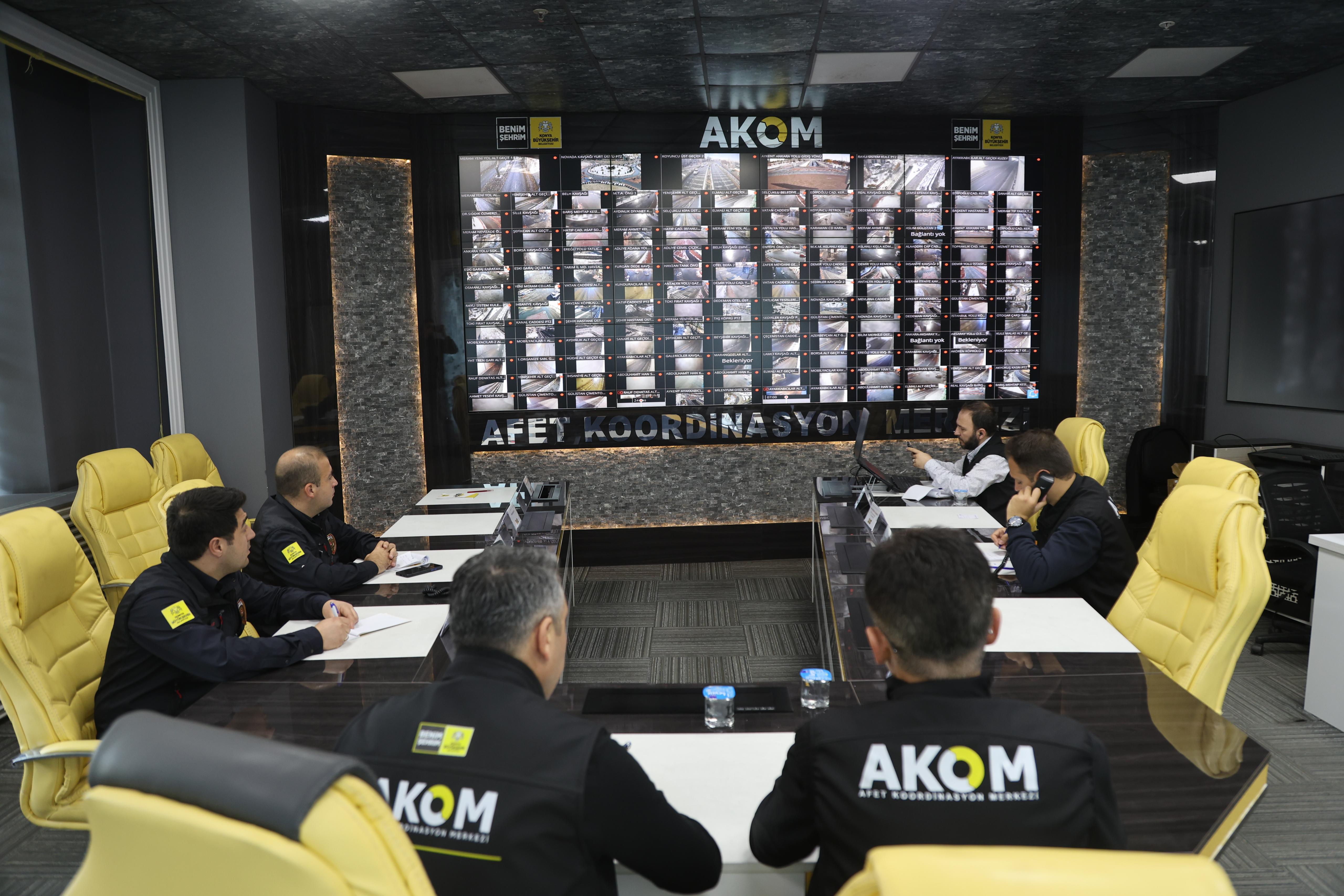 BAŞKAN ALTAY: “KAR YAĞIŞI SONRASI 31 İLÇEMİZDE 24 SAAT SAHADAYIZ”