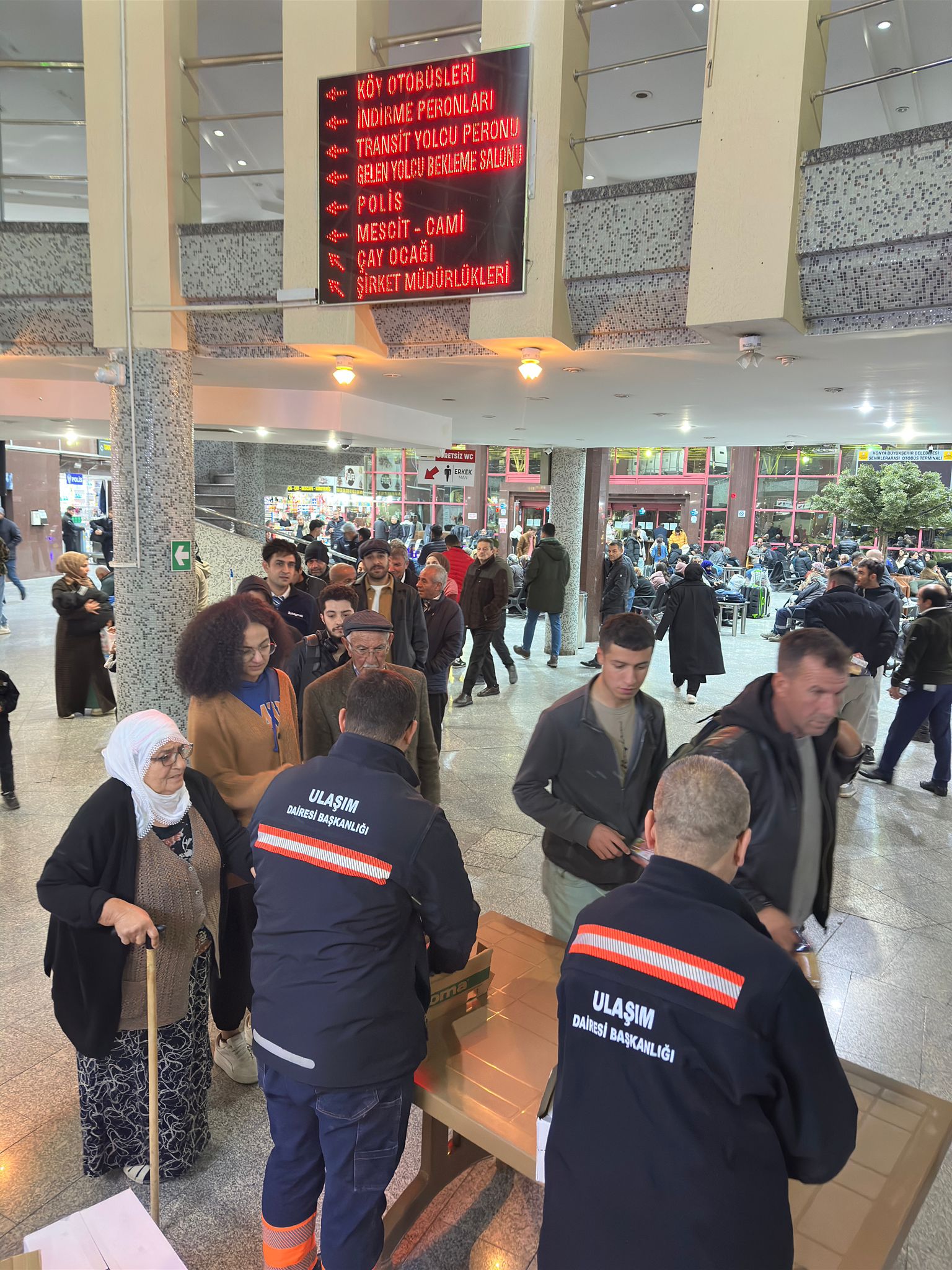 BAŞKAN ALTAY: “KAR YAĞIŞI SONRASI 31 İLÇEMİZDE 24 SAAT SAHADAYIZ”