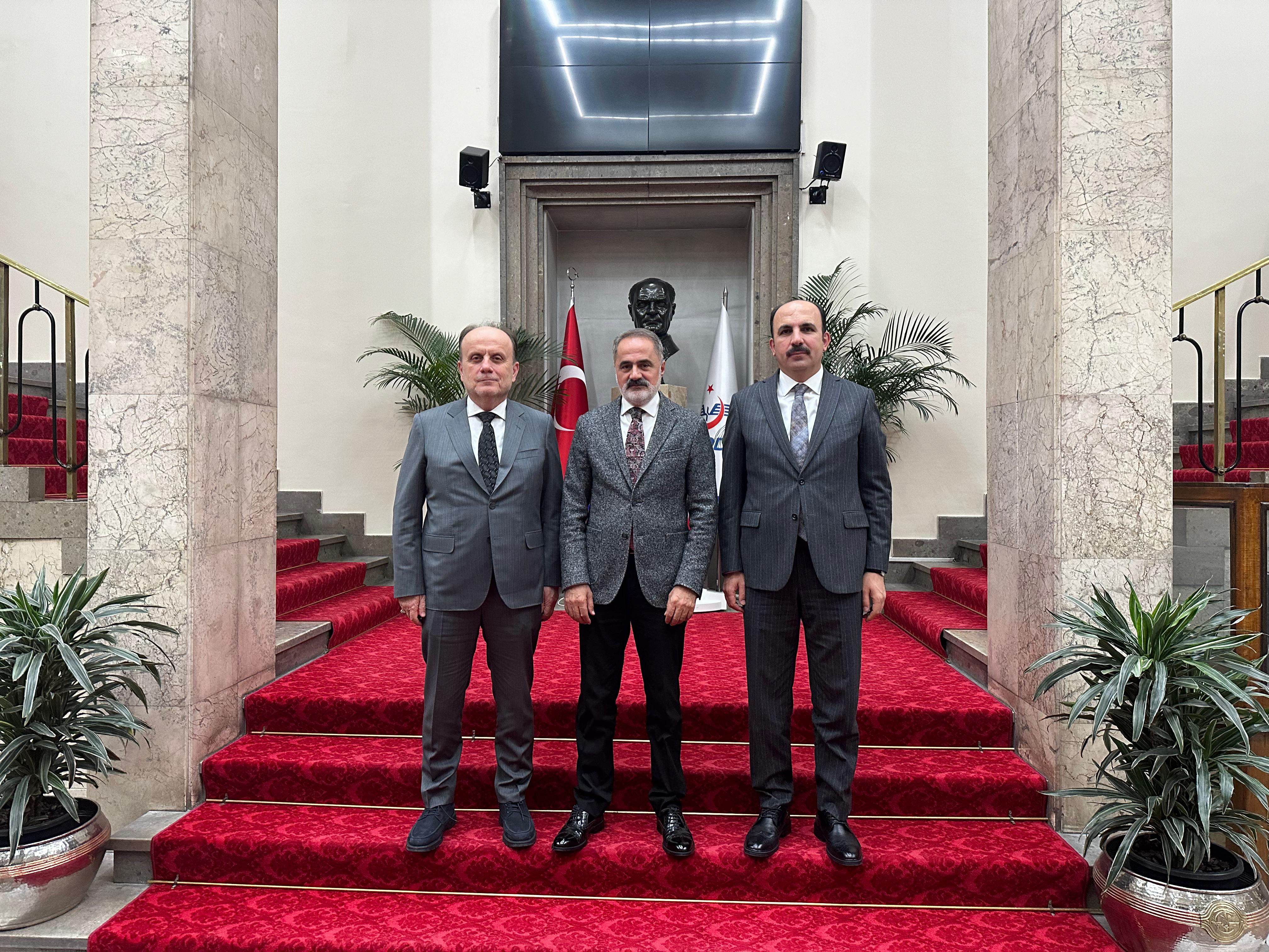 KONYA HEYETİ BAKANLARLA KONYA YATIRIMLARINI DEĞERLENDİRDİ