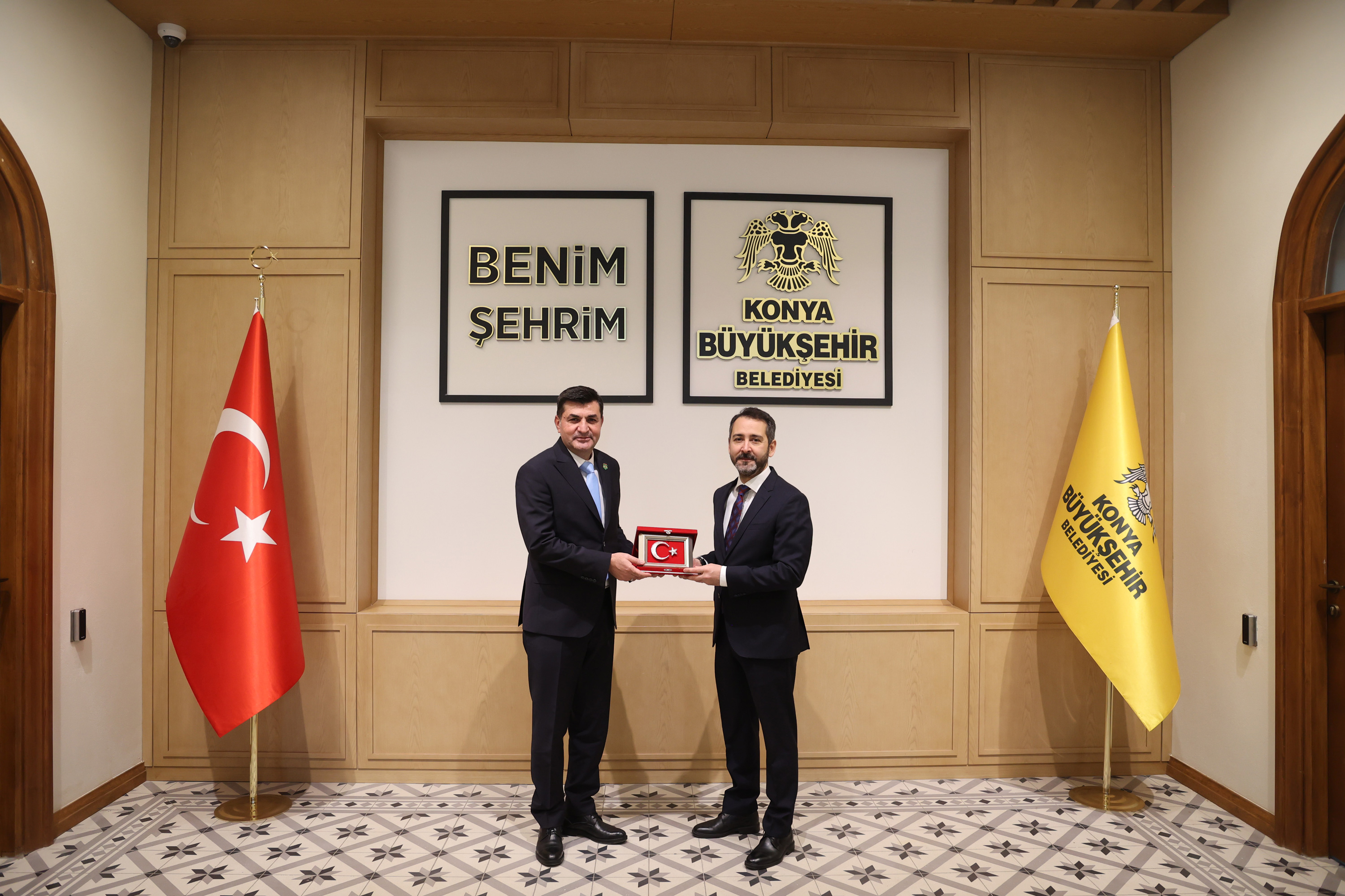 TÜRKİYE HARP MALULÜ GAZİLER ŞEHİT DUL VE YETİMLERİ DERNEĞİ’NDEN KONYA BÜYÜKŞEHİR’E ZİYARET
