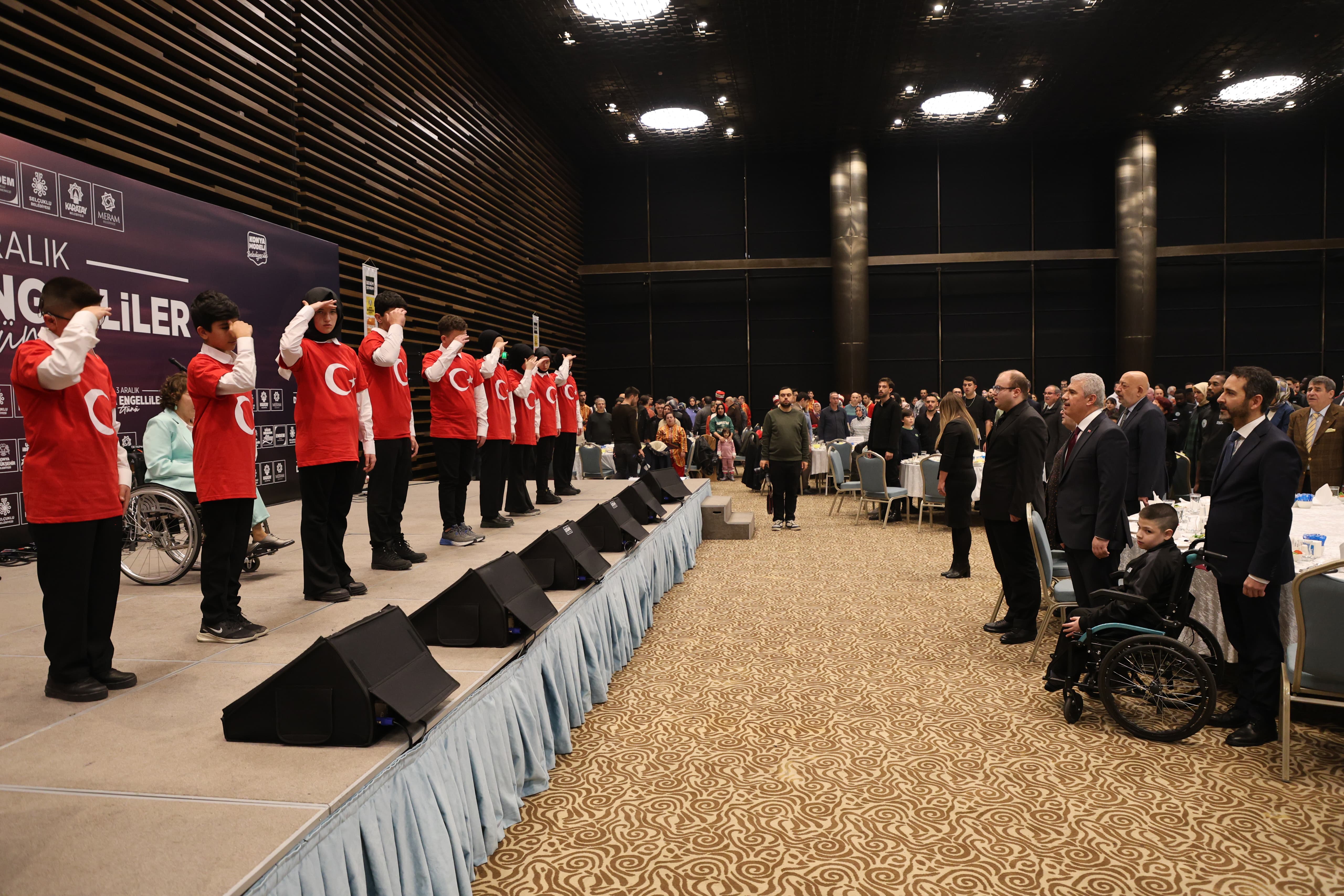 KONYA’DA ANLAMLI BULUŞMA: ÖZEL BİREYLER ENGELLİLER GÜNÜ’NDE BİR ARAYA GELDİ