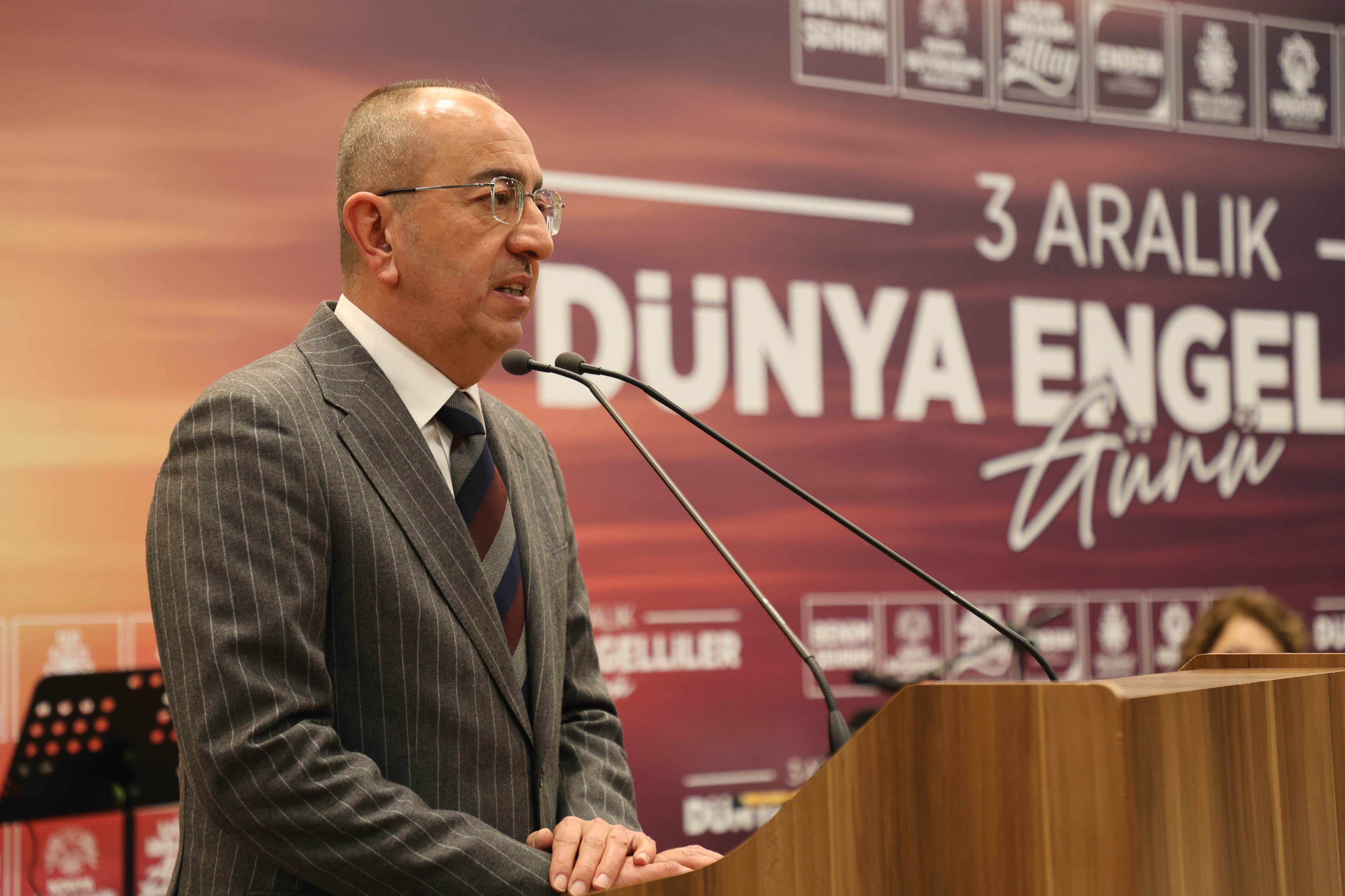 KONYA’DA ANLAMLI BULUŞMA: ÖZEL BİREYLER ENGELLİLER GÜNÜ’NDE BİR ARAYA GELDİ
