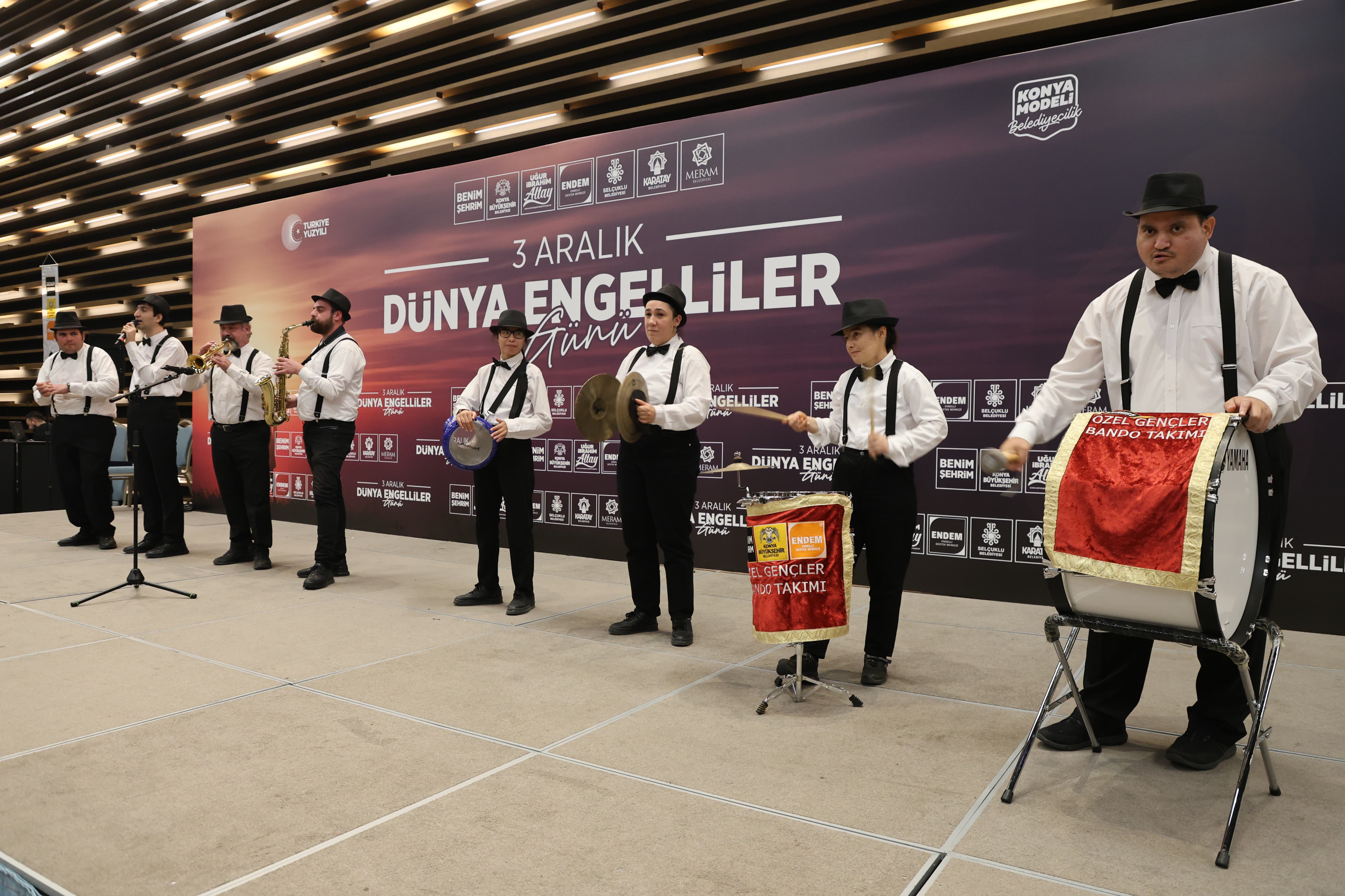 KONYA’DA ANLAMLI BULUŞMA: ÖZEL BİREYLER ENGELLİLER GÜNÜ’NDE BİR ARAYA GELDİ