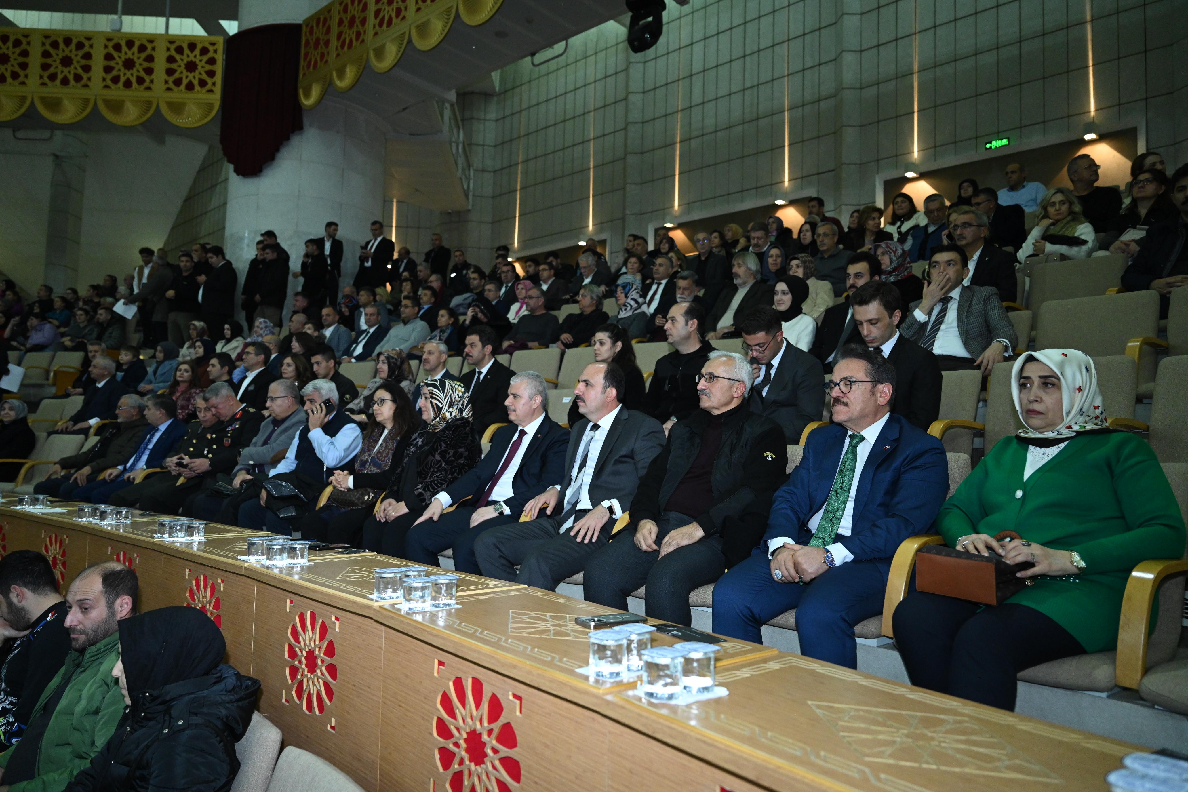 HAZRETİ MEVLANA'NIN 751. VUSLAT YIL DÖNÜMÜ ANMA ETKİNLİKLERİ “MUHABBET VAKTİ” TEMASIYLA BAŞLADI