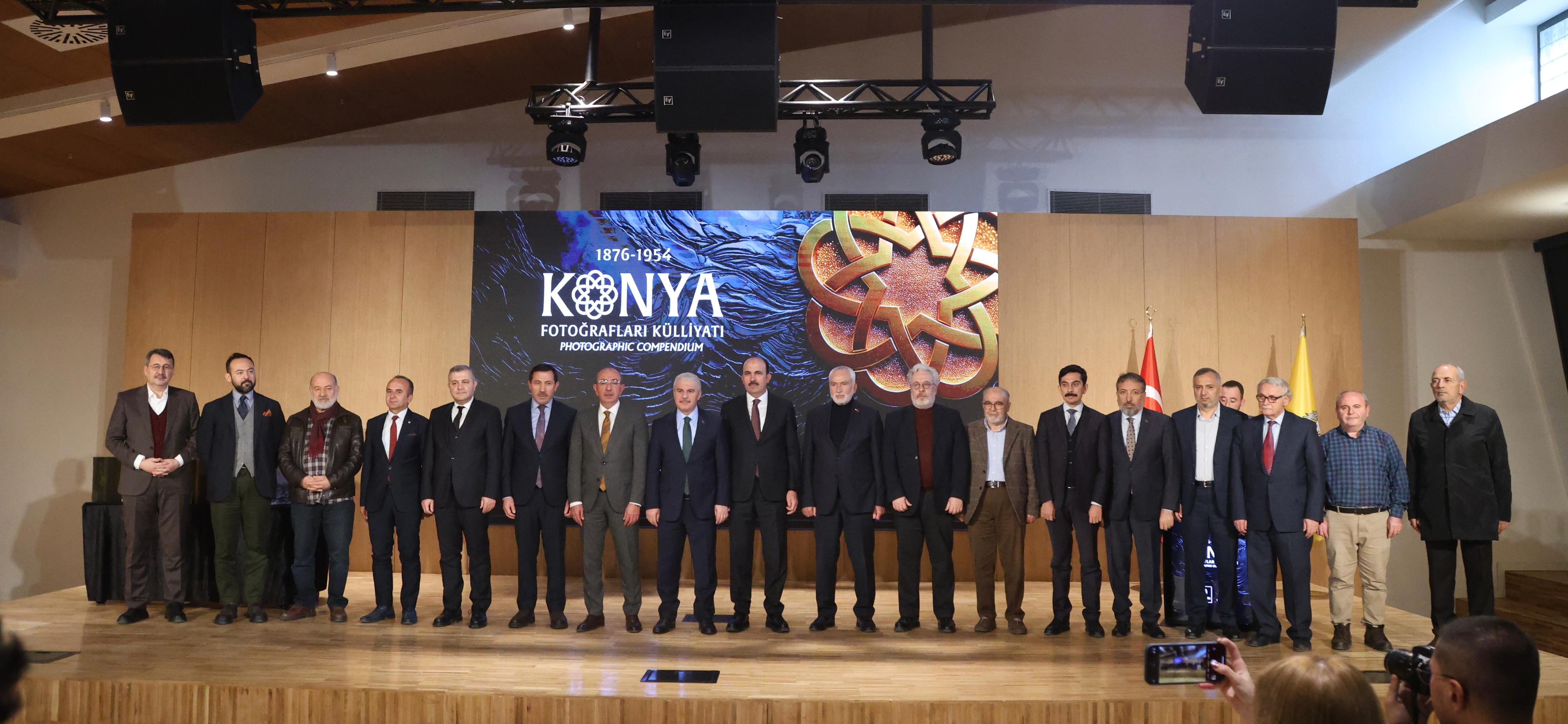 KONYA TARİHİNE IŞIK TUTACAK FOTOĞRAF ALBÜMÜNÜN 2. CİLDİ TANITILDI