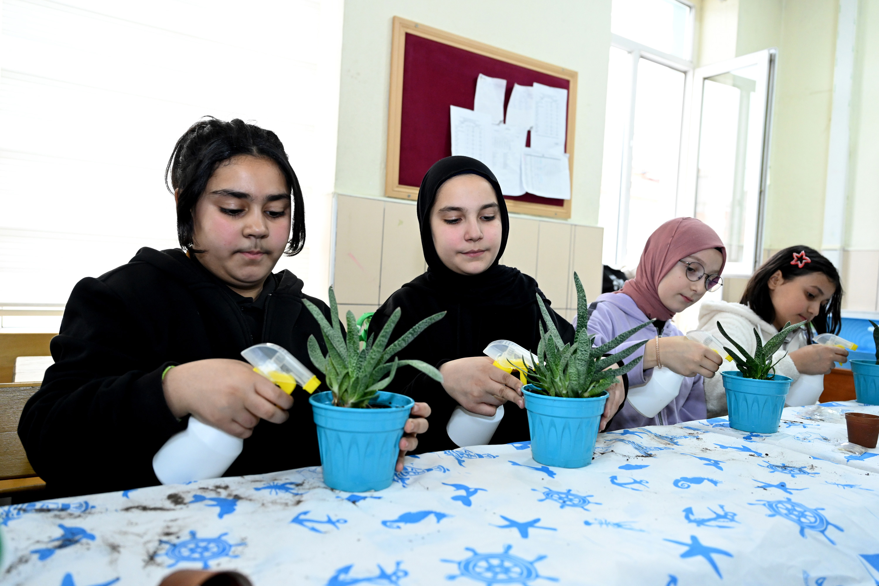 TARIM ŞEHRİ KONYA'NIN ÇOCUKLARI ÇİFTÇİLİĞİ ÖĞRENİYOR