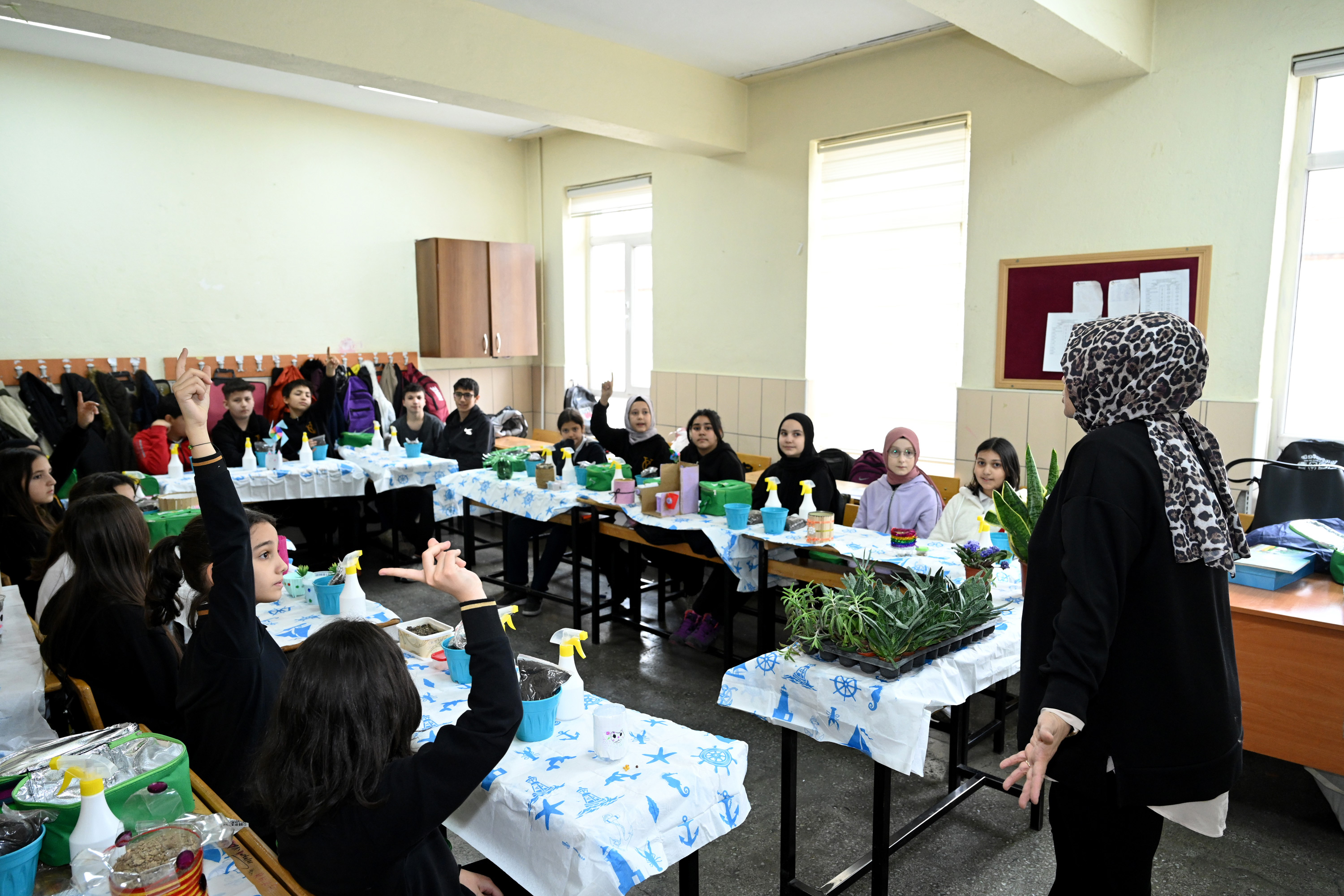 TARIM ŞEHRİ KONYA'NIN ÇOCUKLARI ÇİFTÇİLİĞİ ÖĞRENİYOR