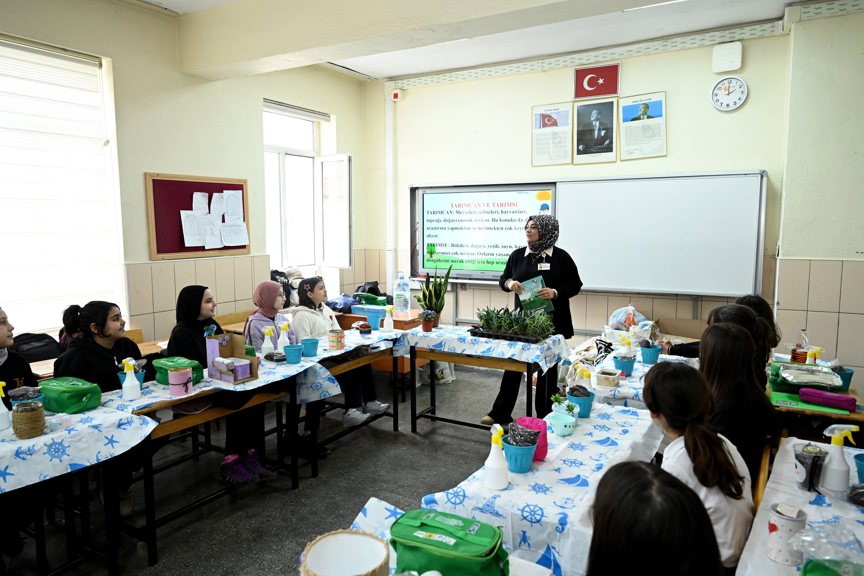 TARIM ŞEHRİ KONYA'NIN ÇOCUKLARI ÇİFTÇİLİĞİ ÖĞRENİYOR
