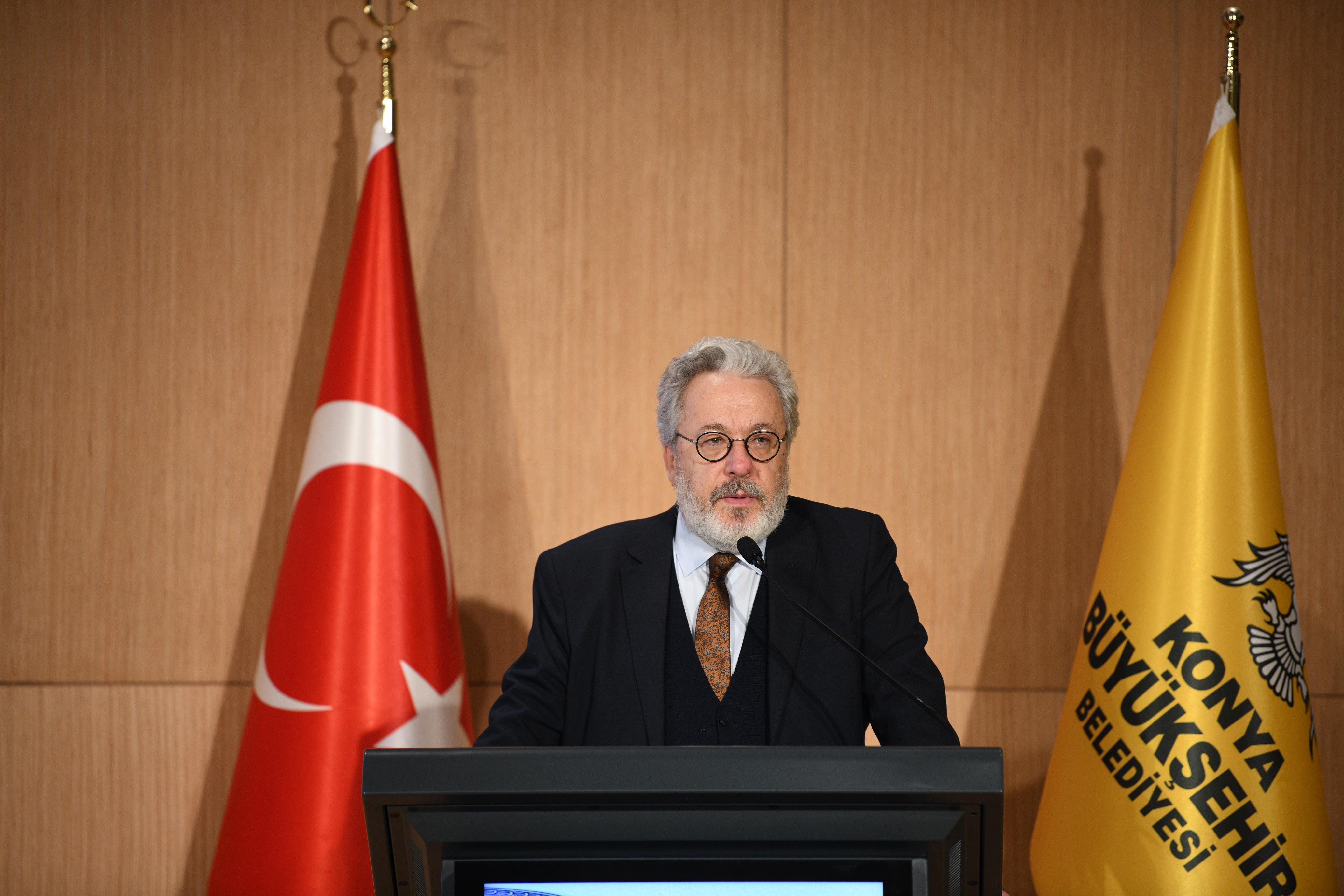 “5. ULUSLARARASI DARÜLMÜLK İSLÂM SANATLARI YARIŞMASI”NDA ÖDÜLLER VERİLDİ