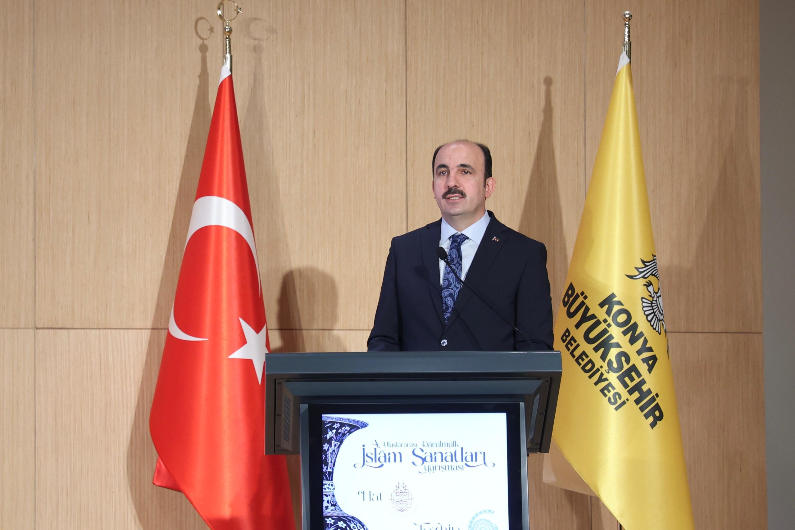 “5. ULUSLARARASI DARÜLMÜLK İSLÂM SANATLARI YARIŞMASI”NDA ÖDÜLLER VERİLDİ