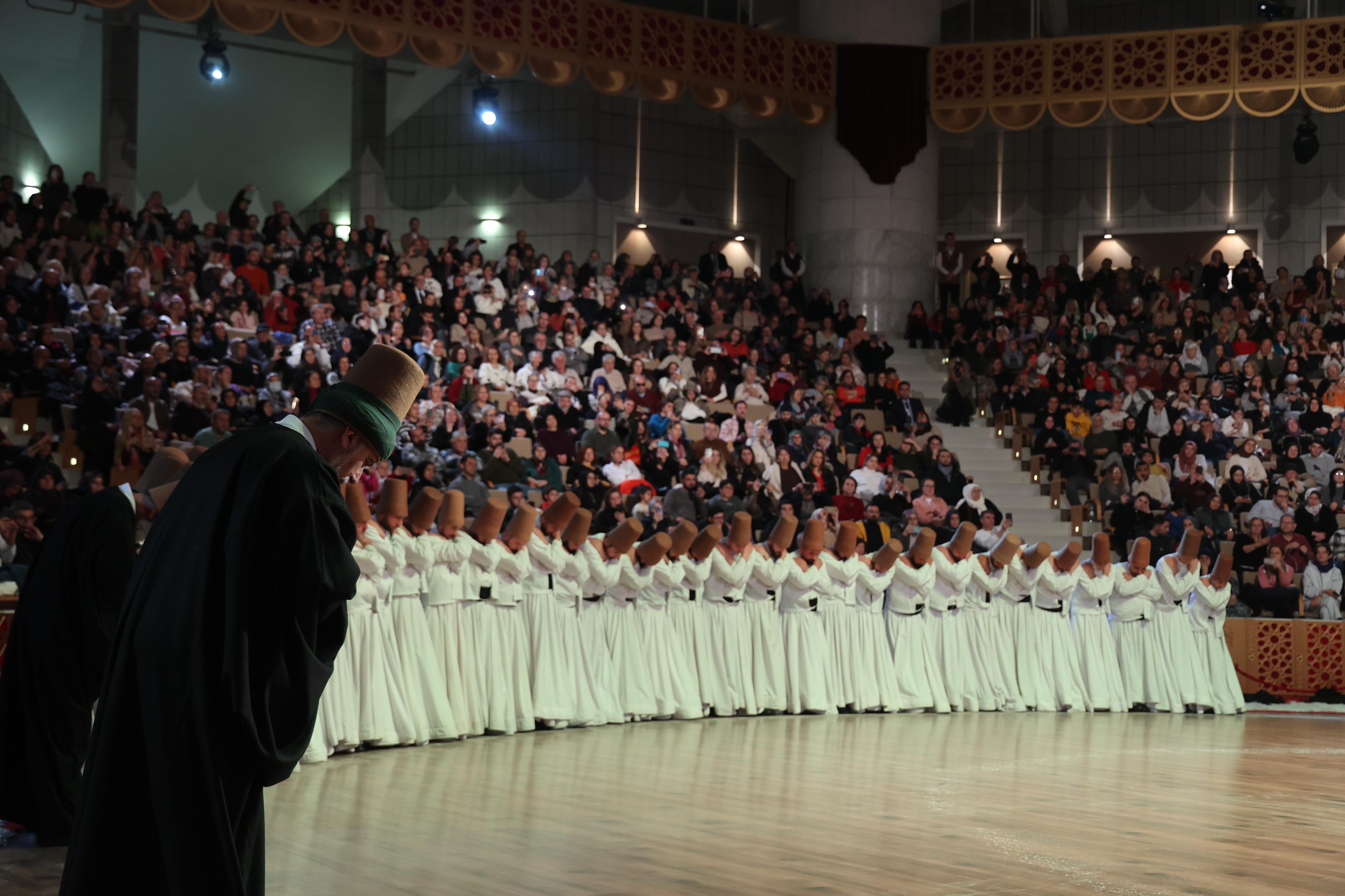 HZ. MEVLANA'NIN 751. VUSLAT YILDÖNÜMÜ ANMA ETKİNLİKLERİ ŞEB-İ ARUS İLE SONA ERDİ