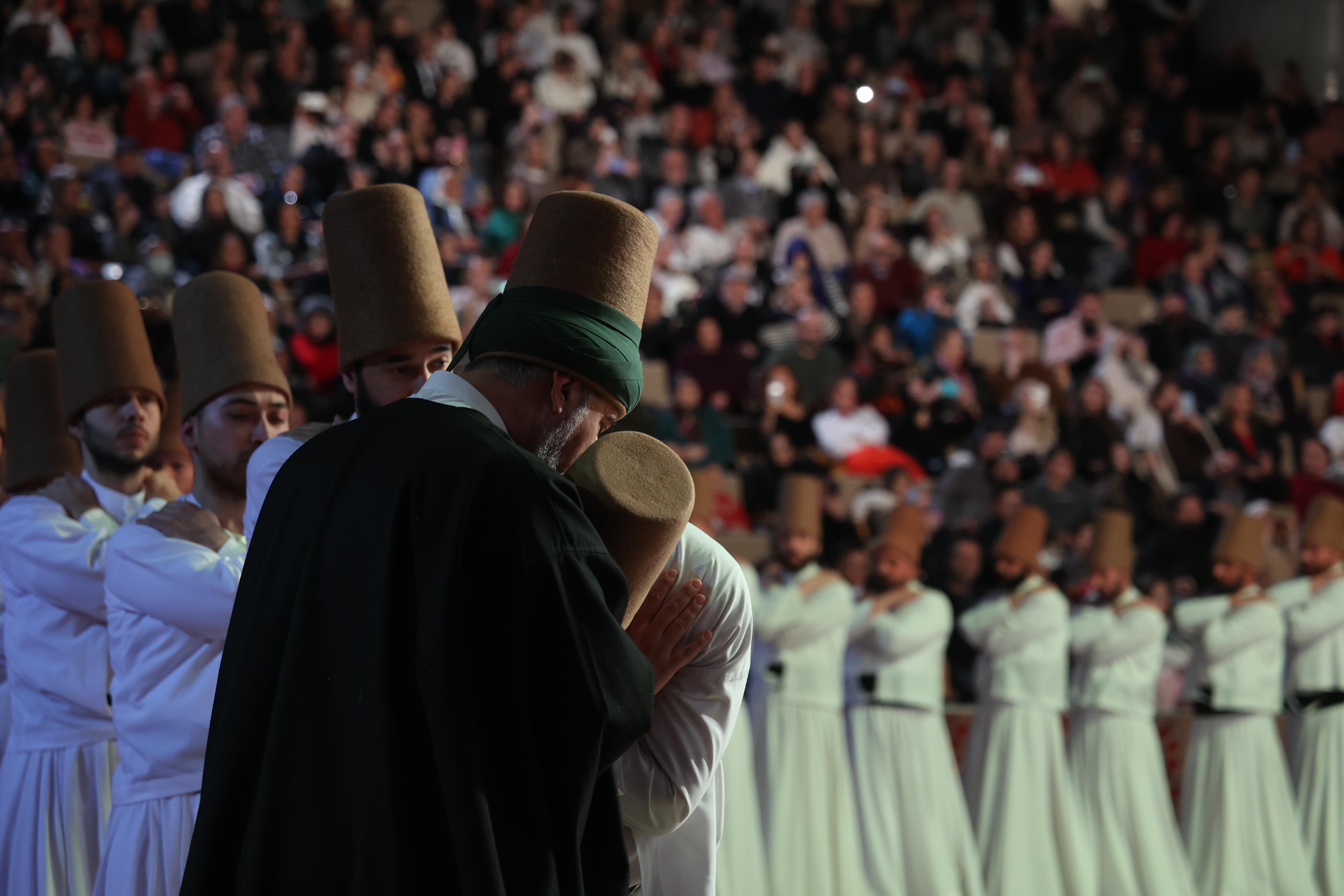 HZ. MEVLANA'NIN 751. VUSLAT YILDÖNÜMÜ ANMA ETKİNLİKLERİ ŞEB-İ ARUS İLE SONA ERDİ