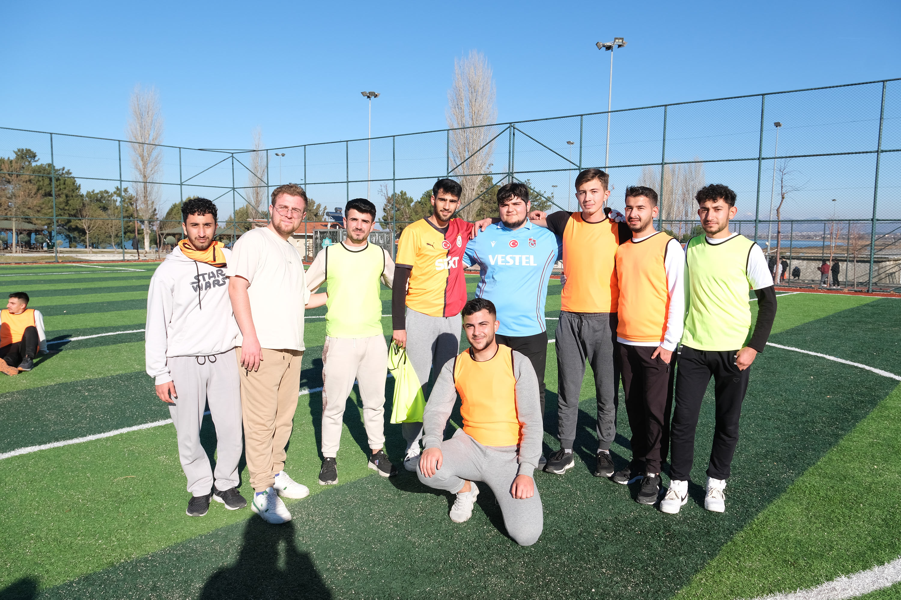 ÜNİVERSİTE ÖĞRENCİLERİ GENÇ KÜLTÜR KART’IN BEYŞEHİR’DEKİ KAMPINDA STRES ATTI