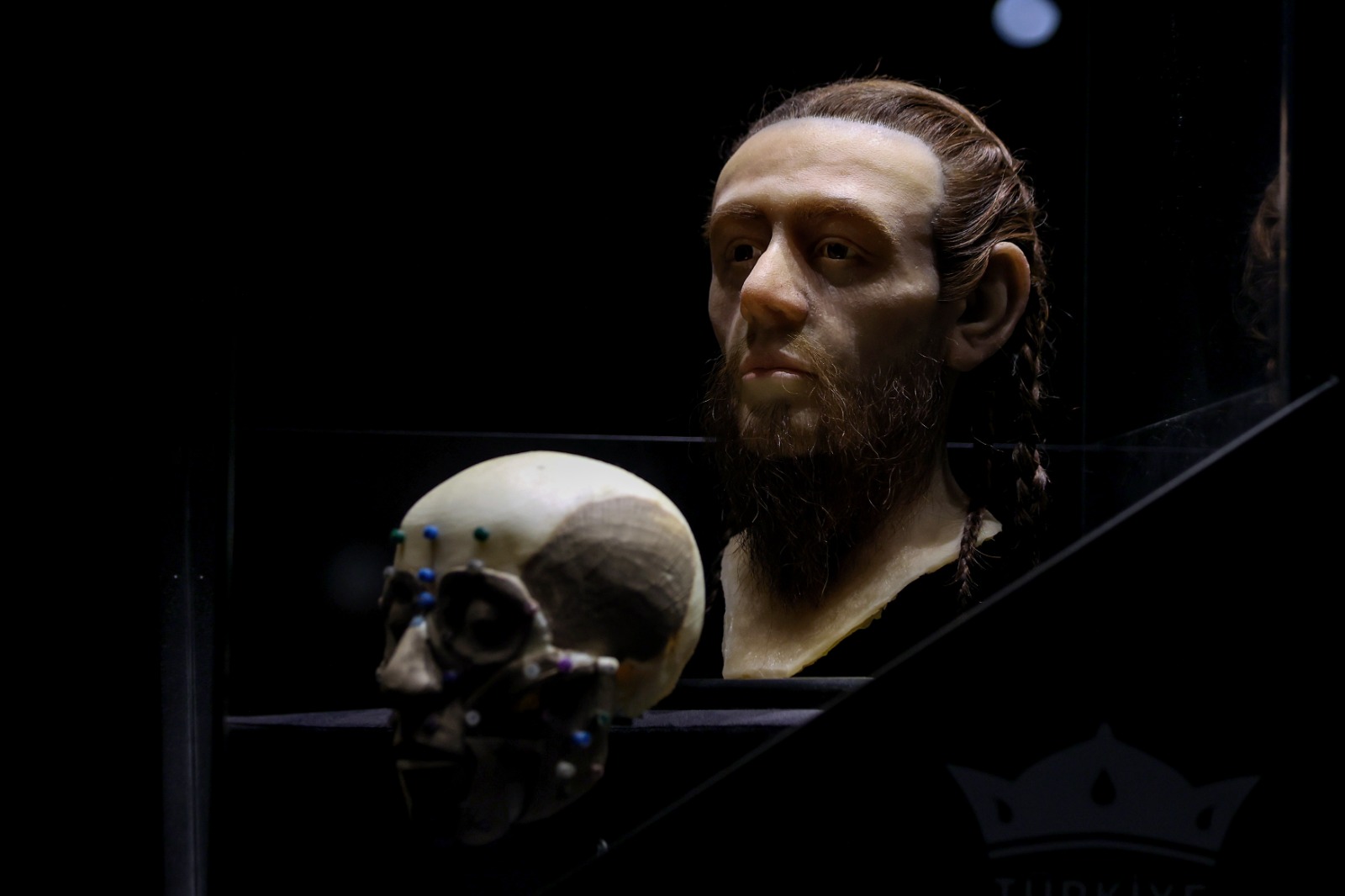 SELÇUKLU SULTANLARININ DNA ANALİZİYLE YAPILAN SURETLERİ 163 BİN ZİYARETÇİ AĞIRLADI
