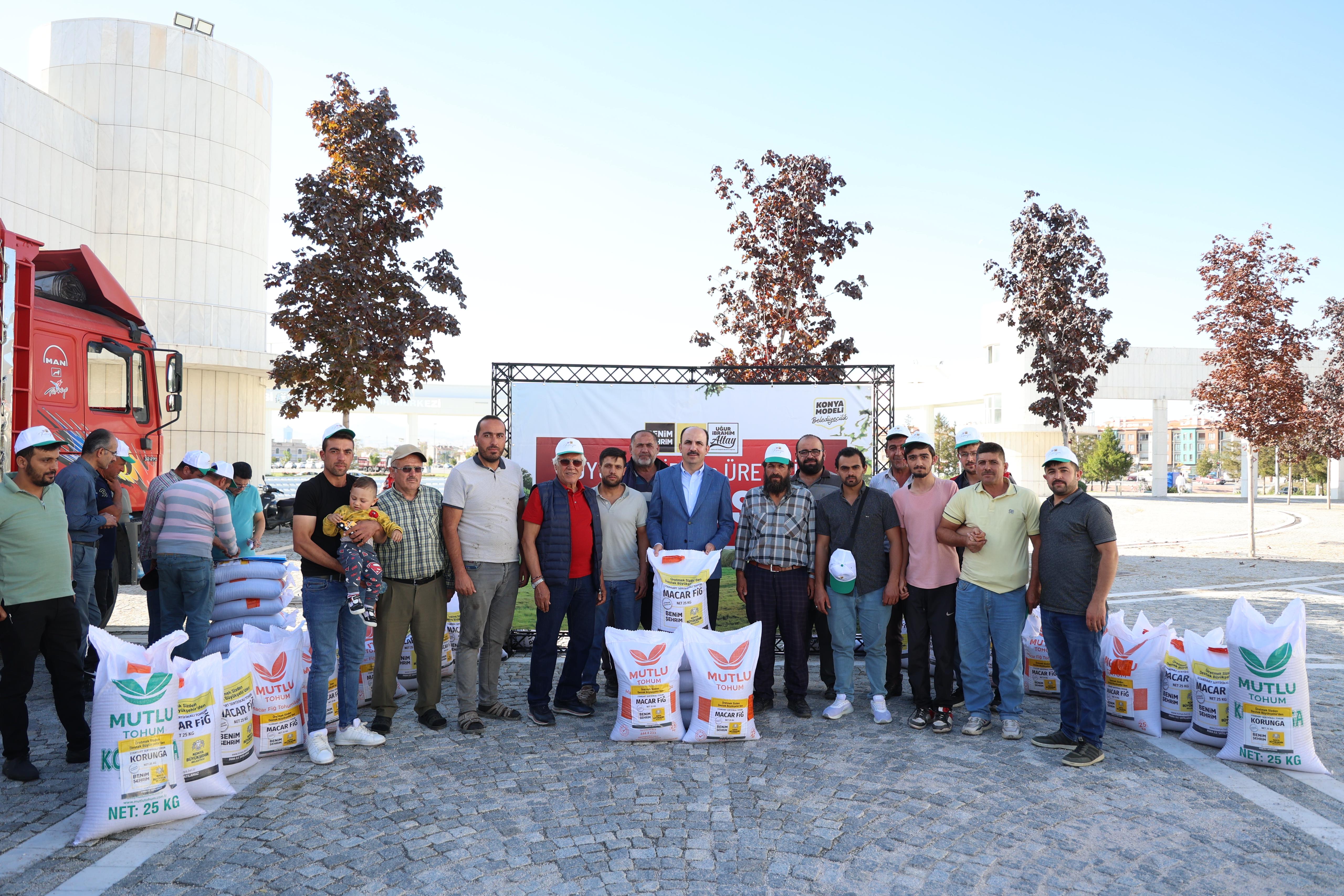 BAŞKAN ALTAY: “KONYA OLARAK 2025 YILINDA DA HER ALANDA ÖNCÜ VE ÖNDER OLMAYA DEVAM EDECEĞİZ”