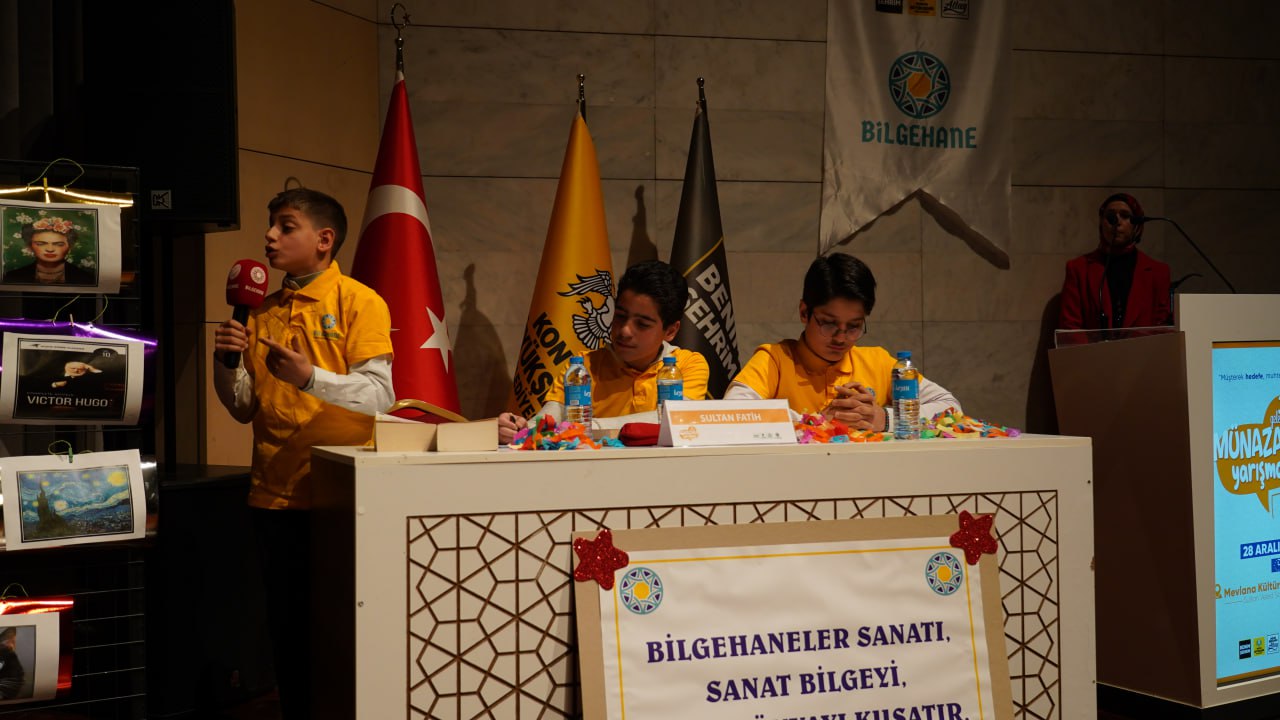 BİLGEHANE ÖĞRENCİLERİ MÜNAZARA YARIŞMASINDA HÜNERLERİNİ SERGİLEDİ