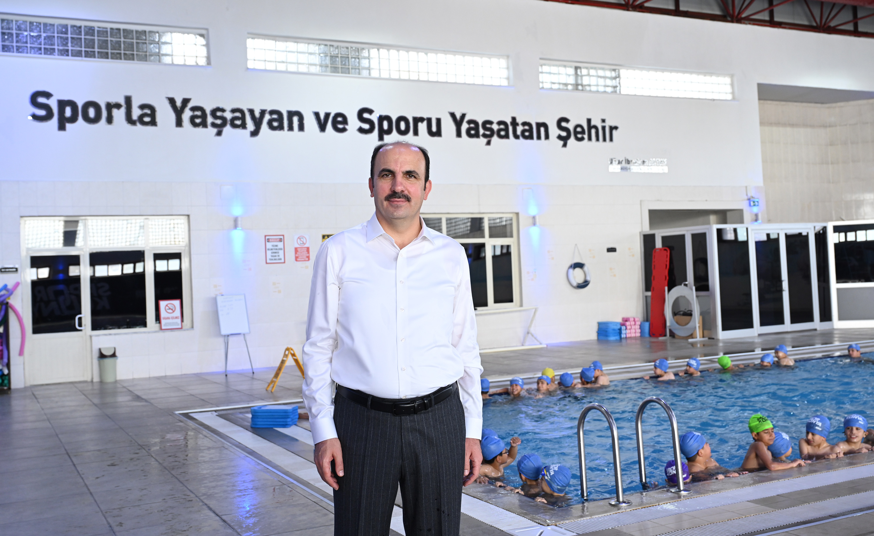 BAŞKAN ALTAY: “KONYA'DA 3. SINIFI BİTİREN TÜM ÇOCUKLARA YÜZME ÖĞRETMEYİ HEDEFLİYORUZ”