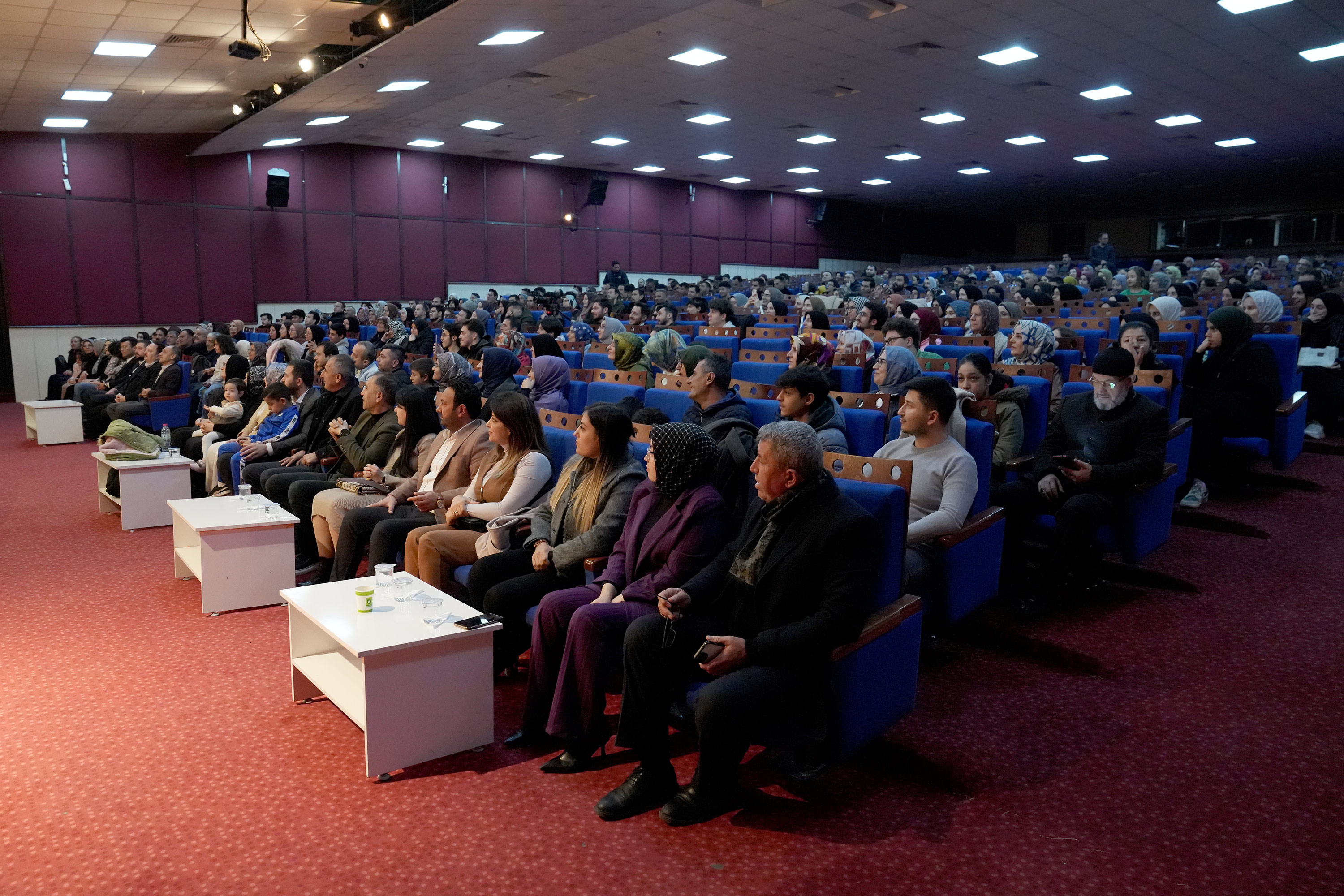 KONYA BÜYÜKŞEHİR ŞEHİR KONFERANSLARI DEVAM EDİYOR