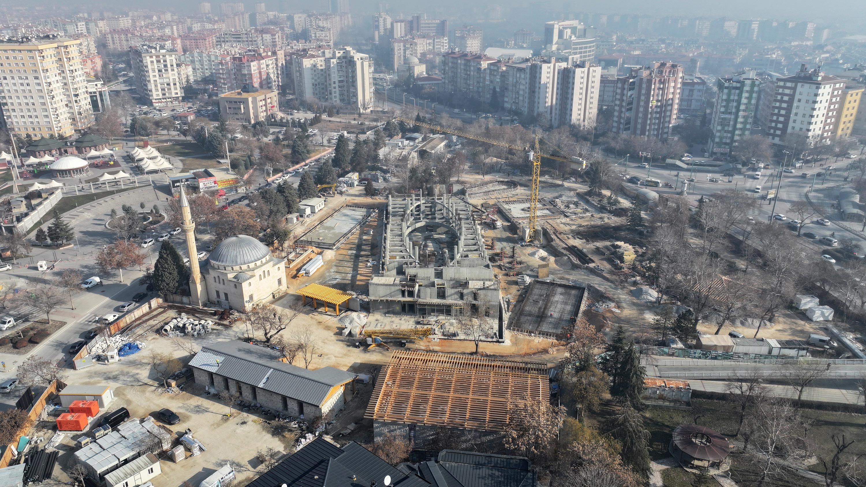 BAŞKAN ALTAY: “KONYA’NIN BİLGİYE AÇILAN KAPISI OLACAK ŞEHİR KÜTÜPHANESİ HIZLA YÜKSELİYOR”