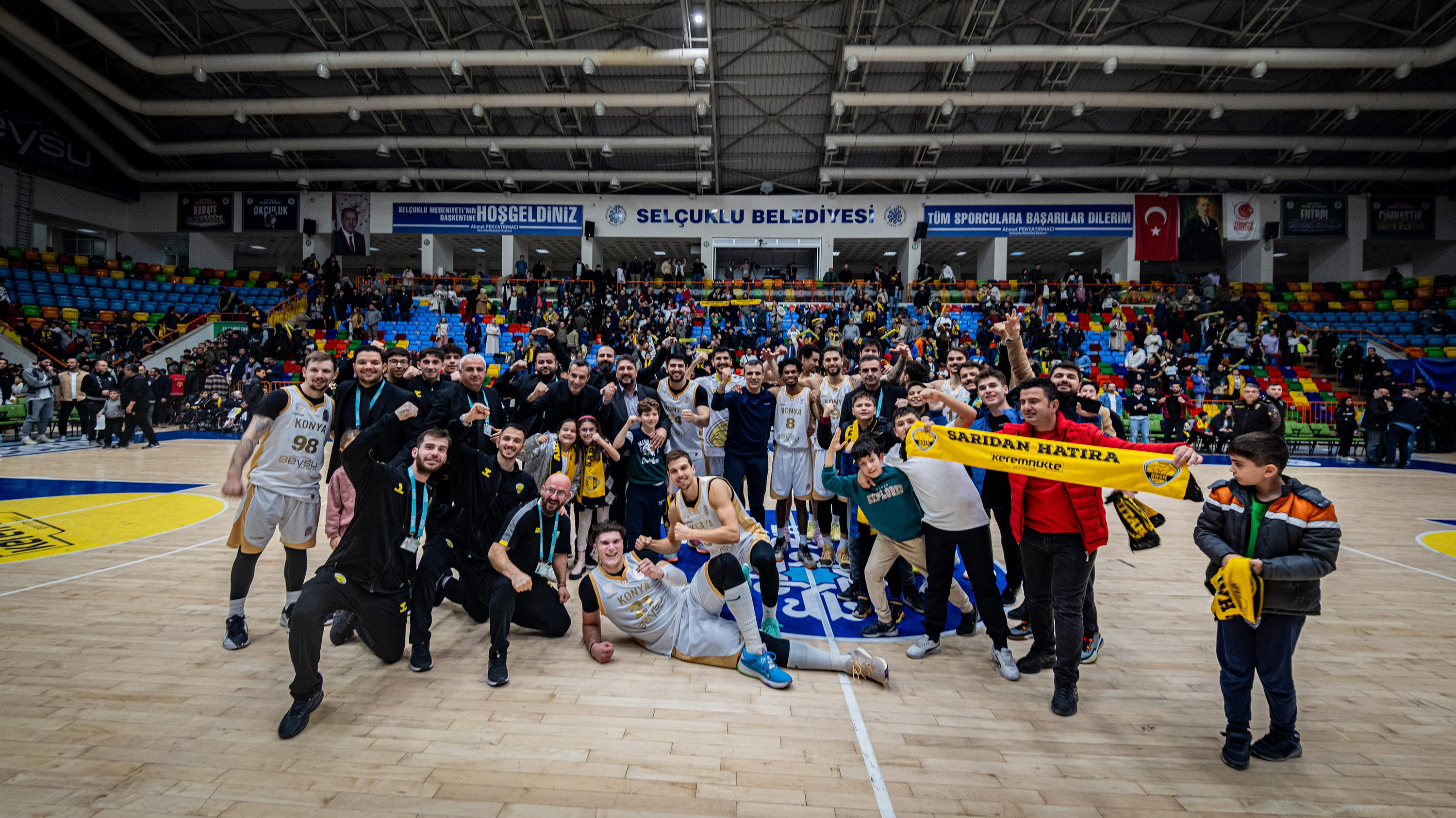 KONYA BÜYÜKŞEHİR BELEDİYESPOR PLAY-OFF YOLUNDAKİ MÜCADELEYİ KAZANDI