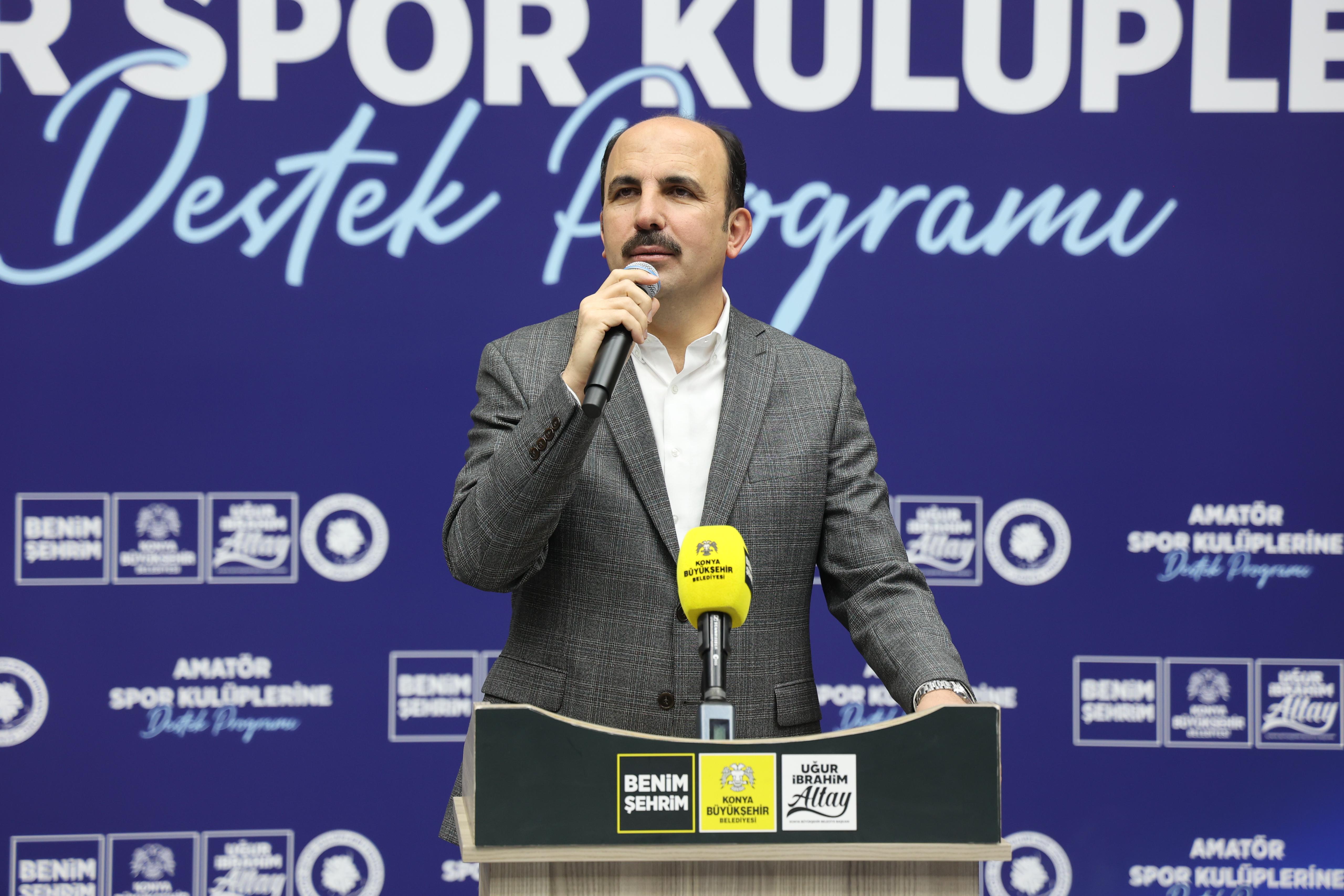 KONYA BÜYÜKŞEHİR’DEN AMATÖR SPOR KULÜPLERİNE 16 MİLYON LİRALIK MALZEME DESTEĞİ