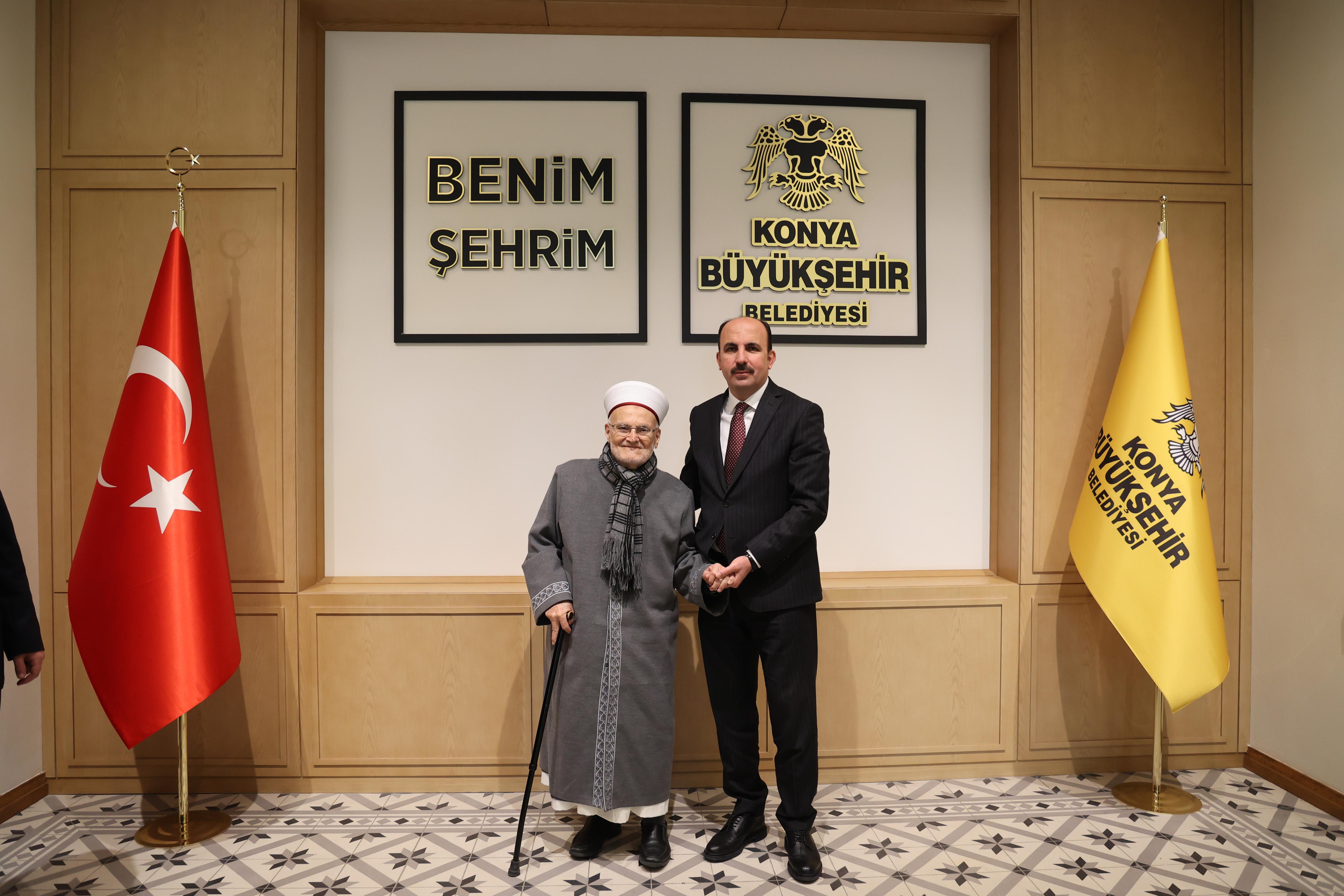 MESCİD-İ AKSA İMAMI ŞEYH İKRİME SABRİ BAŞKAN ALTAY’I ZİYARET ETTİ