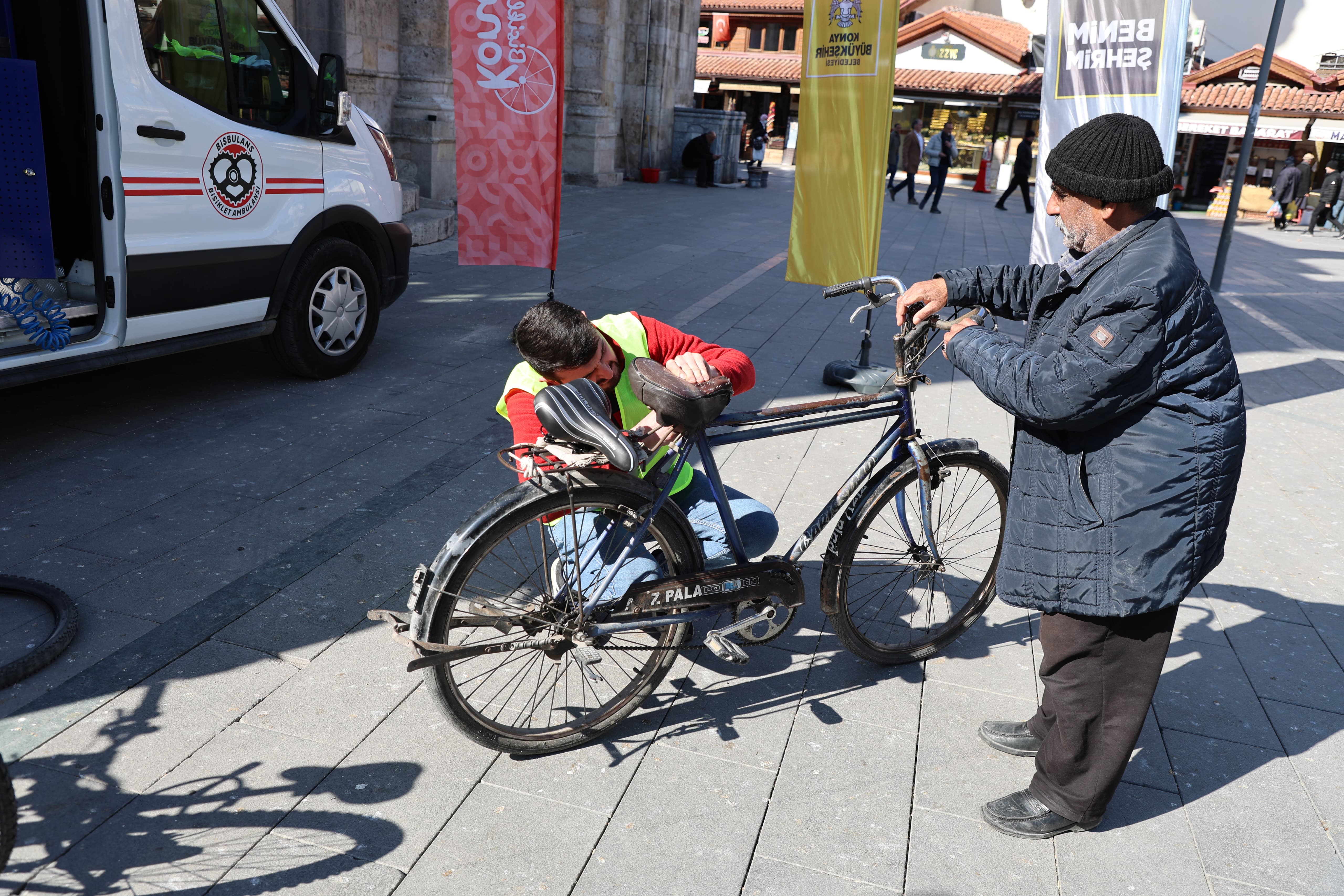 KONYA BÜYÜKŞEHİR’DEN “DÜNYA KIŞIN BİSİKLETLE İŞE GİTME GÜNÜ” ETKİNLİKLERİ
