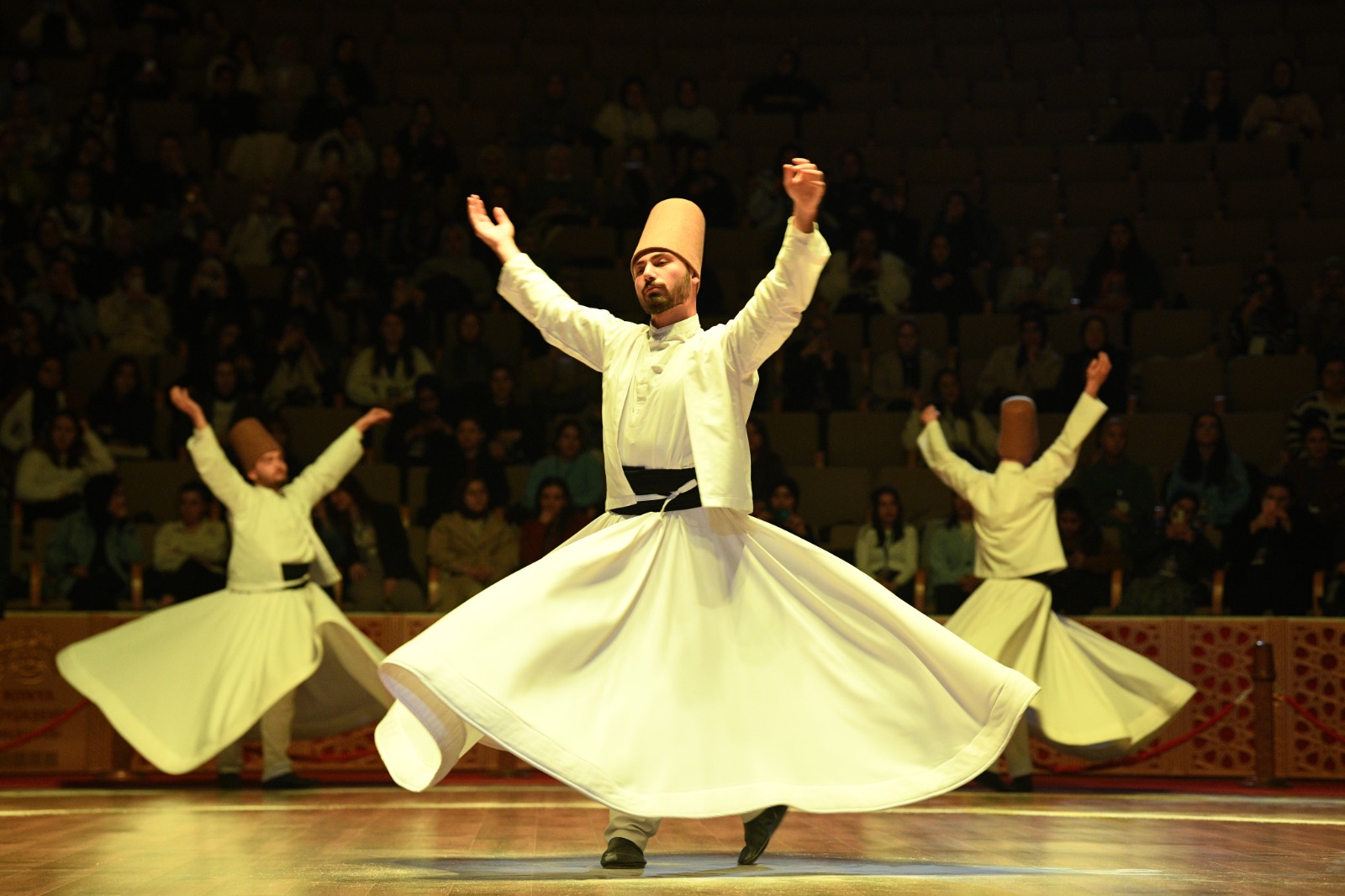 KONYA BÜYÜKŞEHİR PAZARTESİDEN PERŞEMBEYE HER HAFTA SEMA MUKABELESİ DÜZENLİYOR